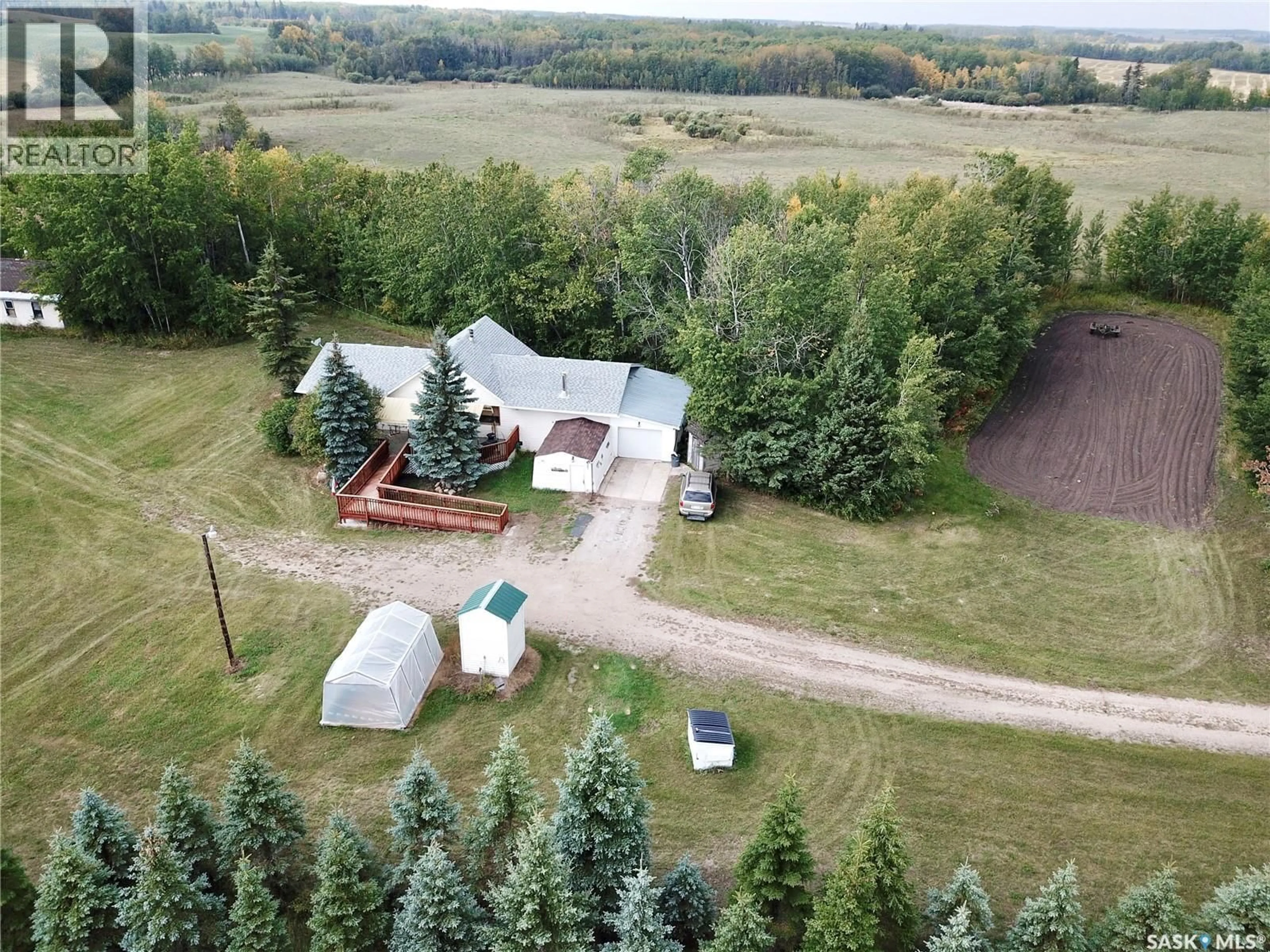 A pic from outside/outdoor area/front of a property/back of a property/a pic from drone, unknown for 20264 HWY 3 ACREAGE, Spiritwood Rm No. 496 Saskatchewan S0J2M0