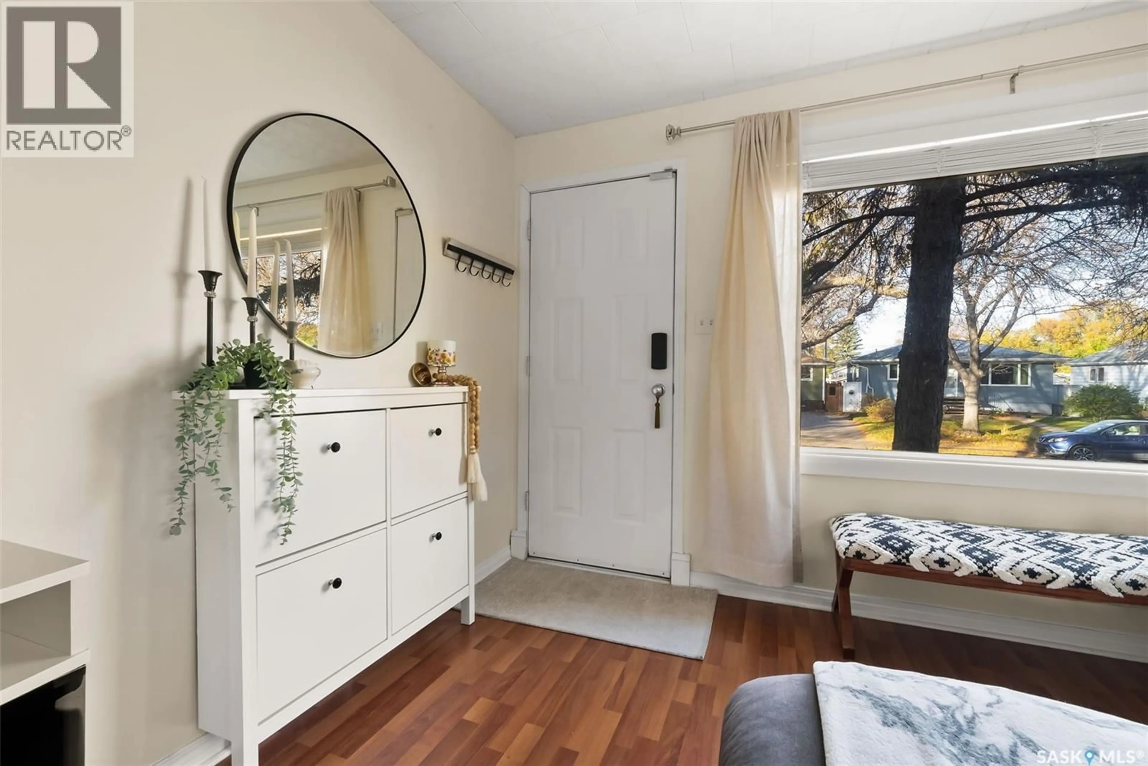 Indoor entryway for 2769 MCARA STREET, Regina Saskatchewan S4N2X2