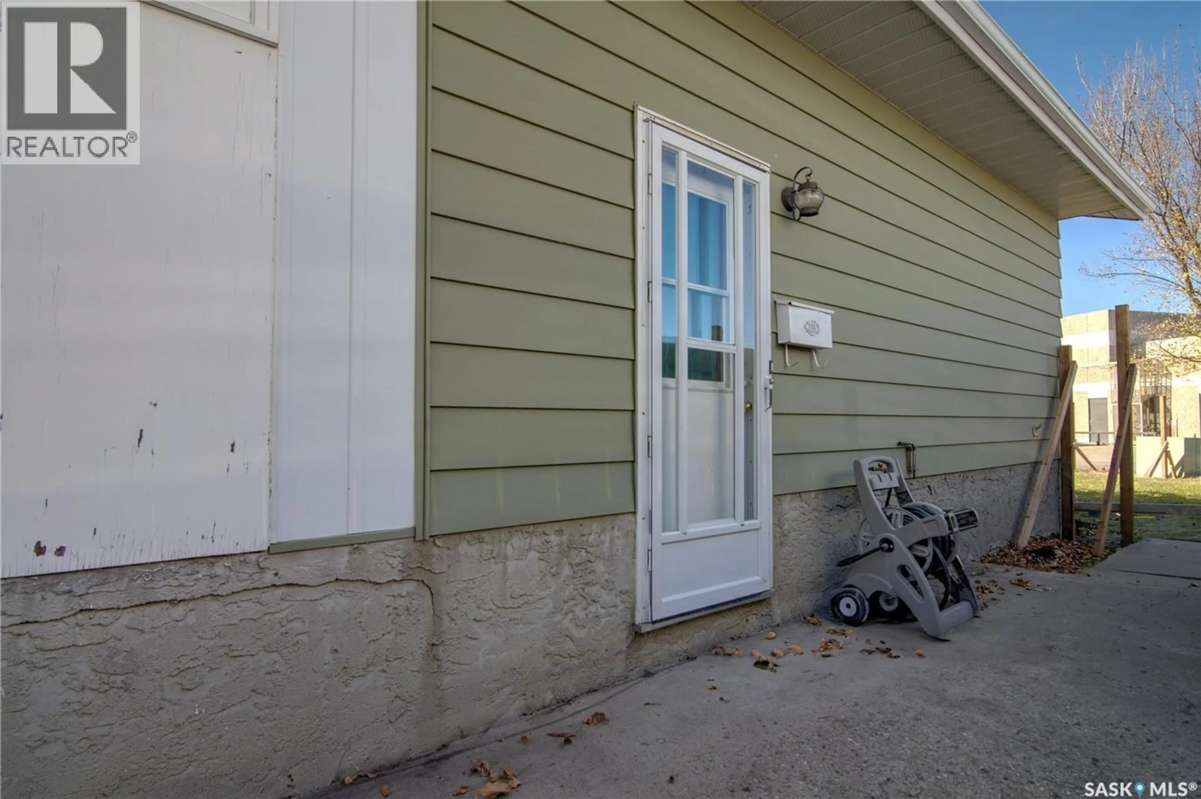 Unknown for 87 CARTER CRESCENT, Regina Saskatchewan S4X2C8