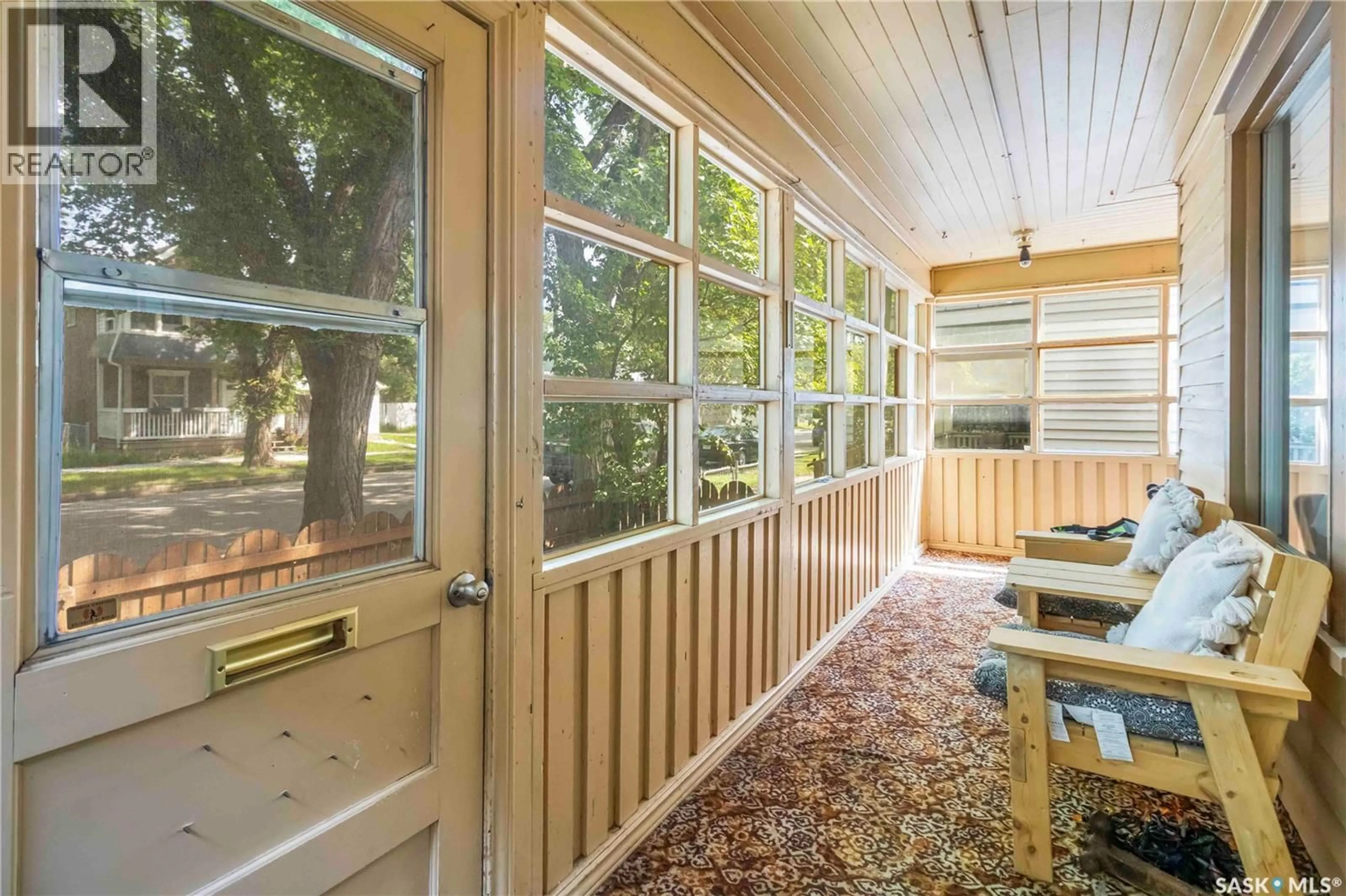 Unknown for 615 G AVENUE, Saskatoon Saskatchewan S7M1V8