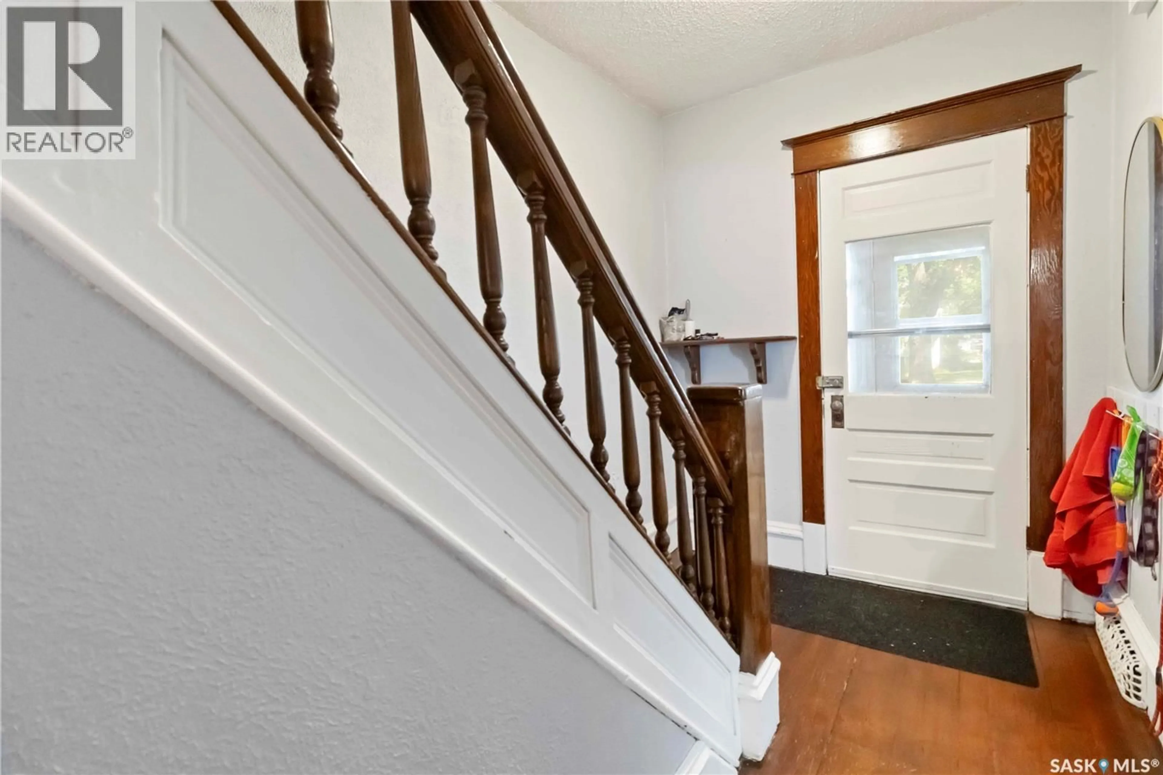 Unknown for 615 G AVENUE, Saskatoon Saskatchewan S7M1V8