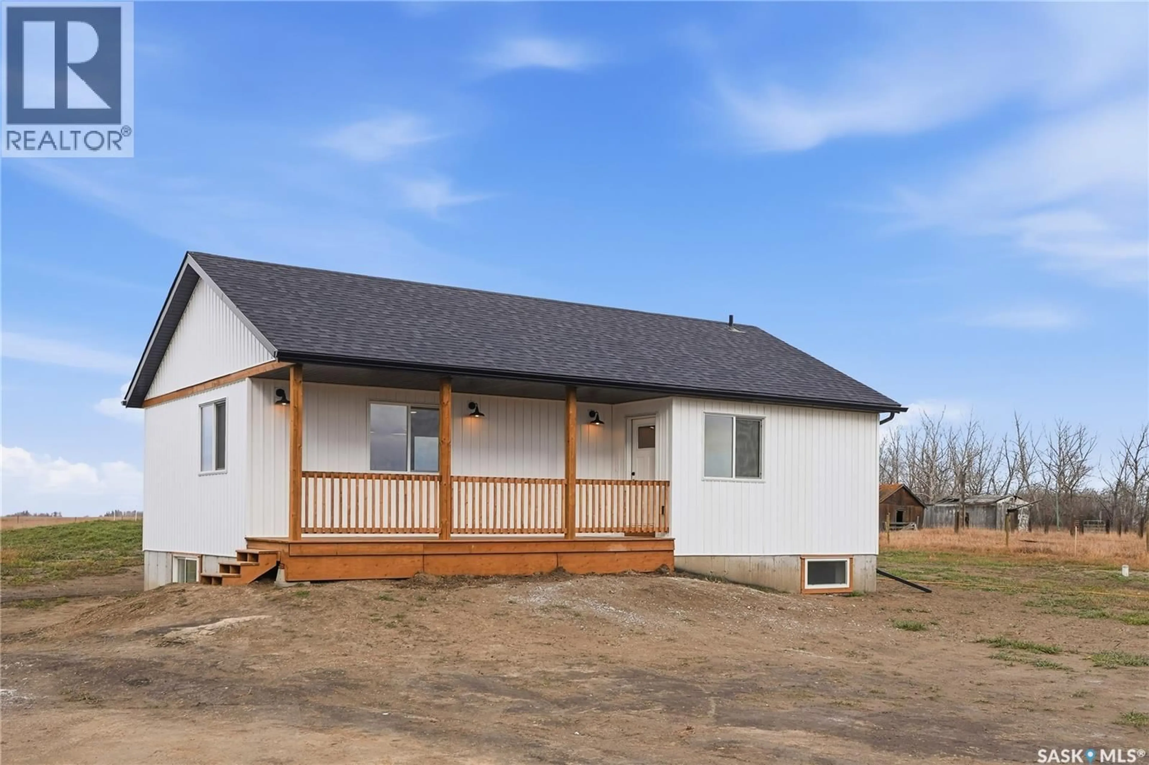 Home with vinyl exterior material, building for B - Whelan ACREAGE, Corman Park Rm No. 344 Saskatchewan S7K3J5