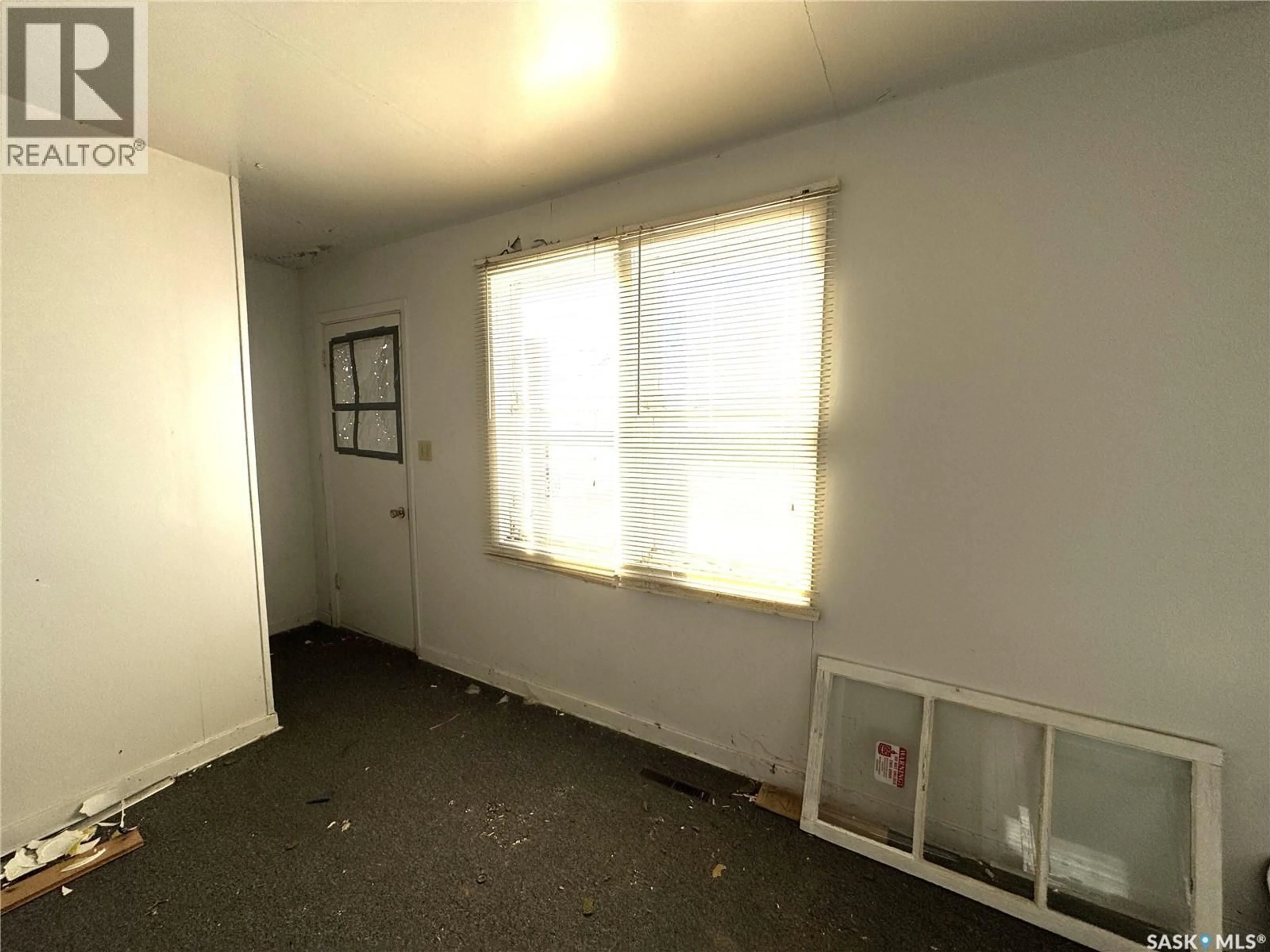 A pic of a room for 220 6TH AVENUE, Biggar Saskatchewan S0K0M0