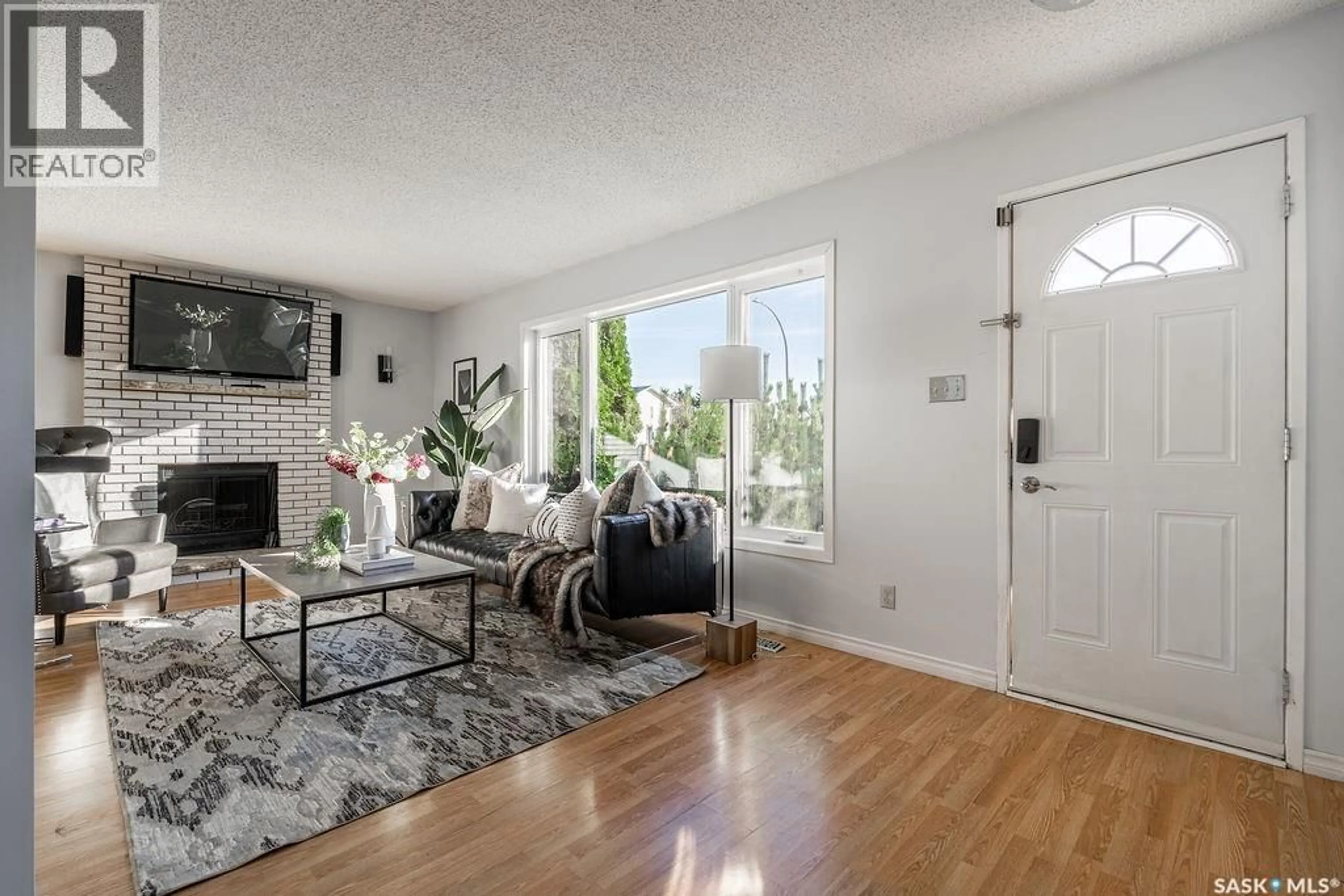 Living room with furniture, unknown for 243 ROBORECKI CRESCENT, Saskatoon Saskatchewan S7K5L1