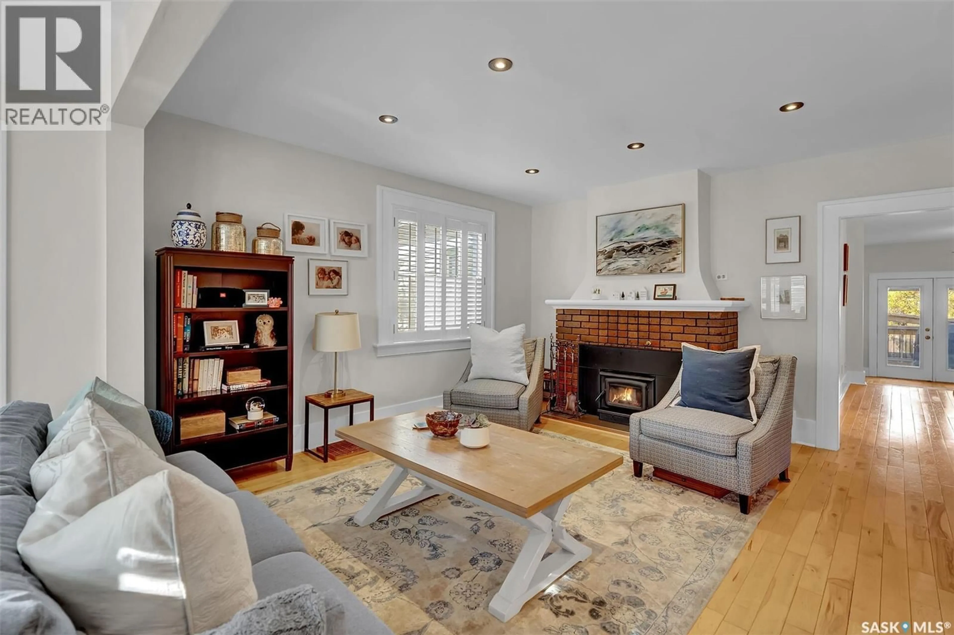 Living room with furniture, unknown for 2736 REGINA AVENUE, Regina Saskatchewan S4S0G5