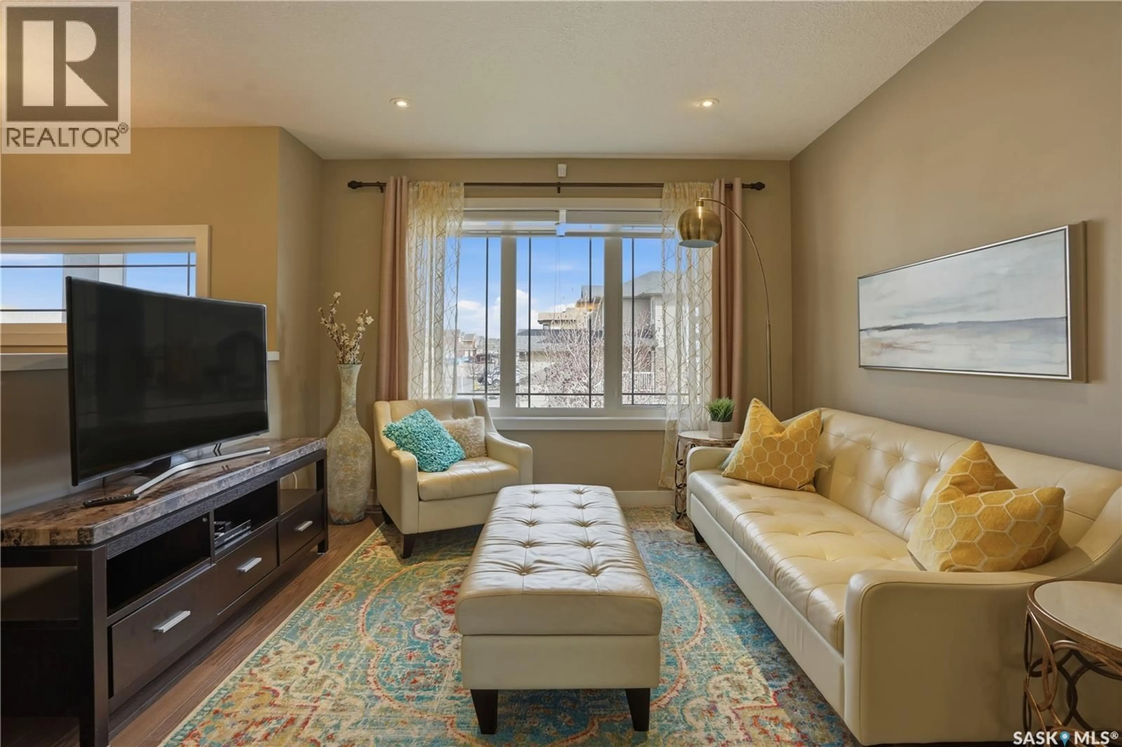 Living room with furniture, unknown for 5000 AERIAL CRESCENT, Regina Saskatchewan S4W0C9