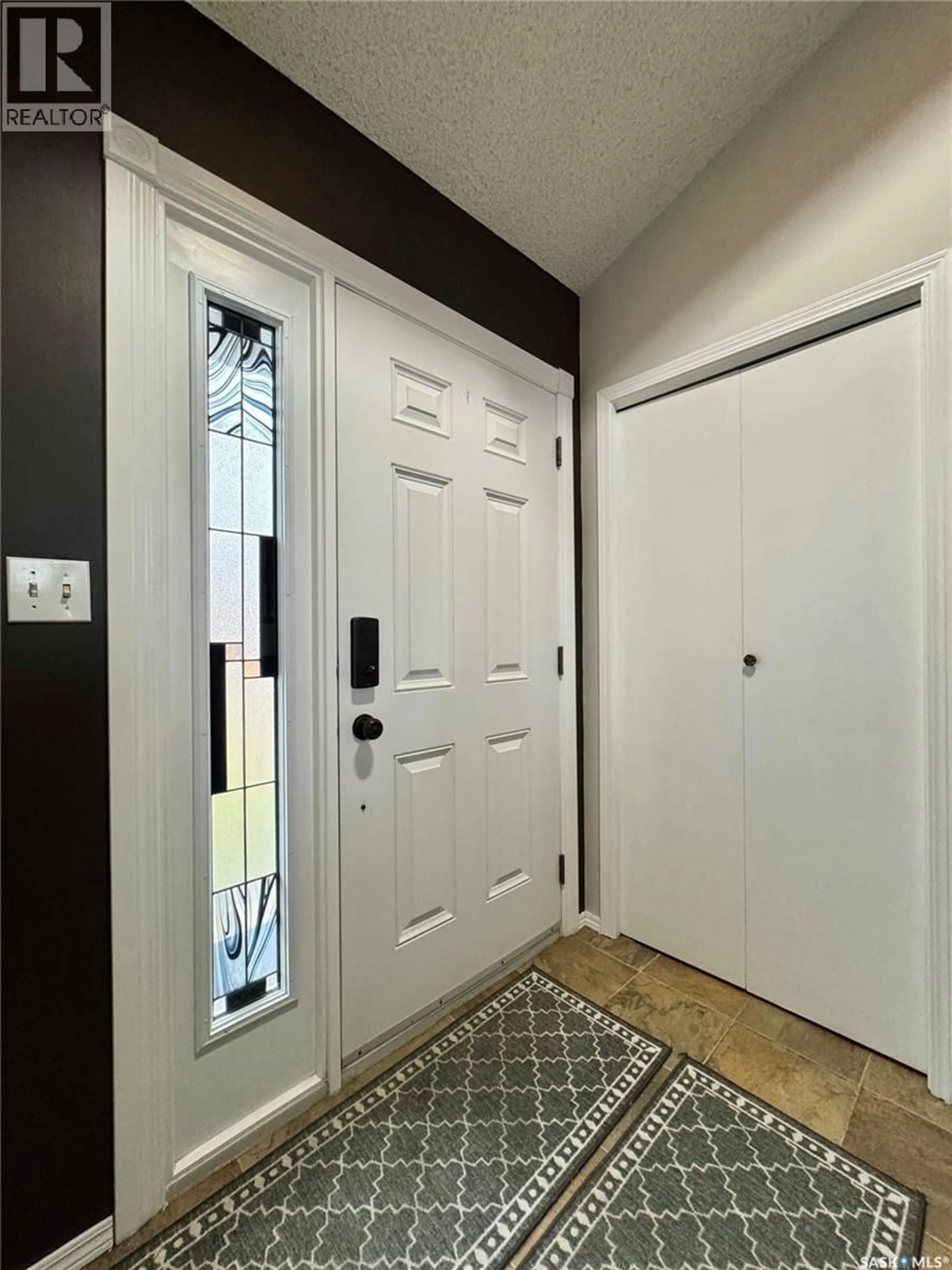 Indoor entryway for 35 BLACKWELL CRESCENT, Yorkton Saskatchewan S3N3Y2