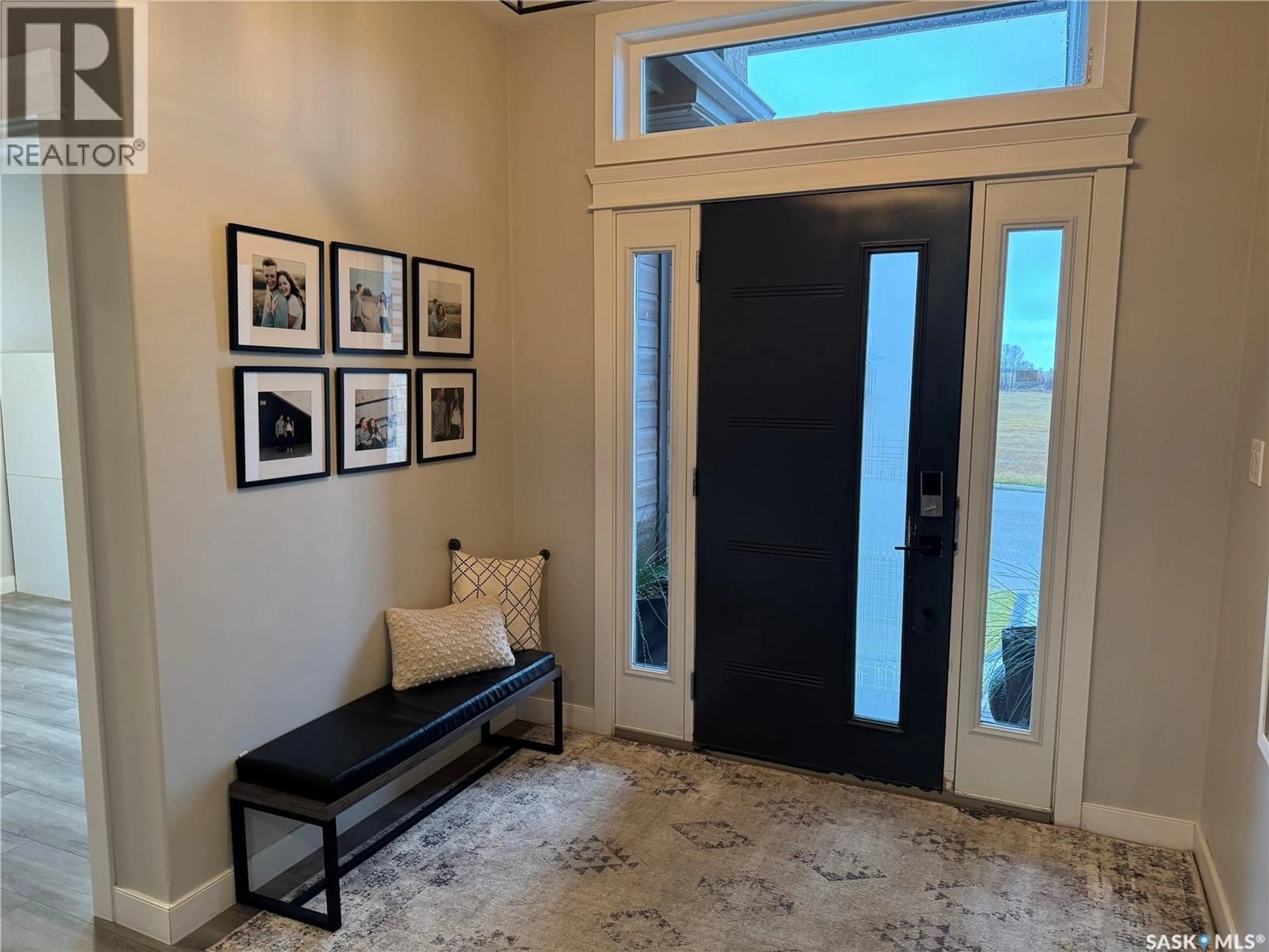 Indoor entryway for 494 16TH AVENUE, Humboldt Saskatchewan S0K2A0