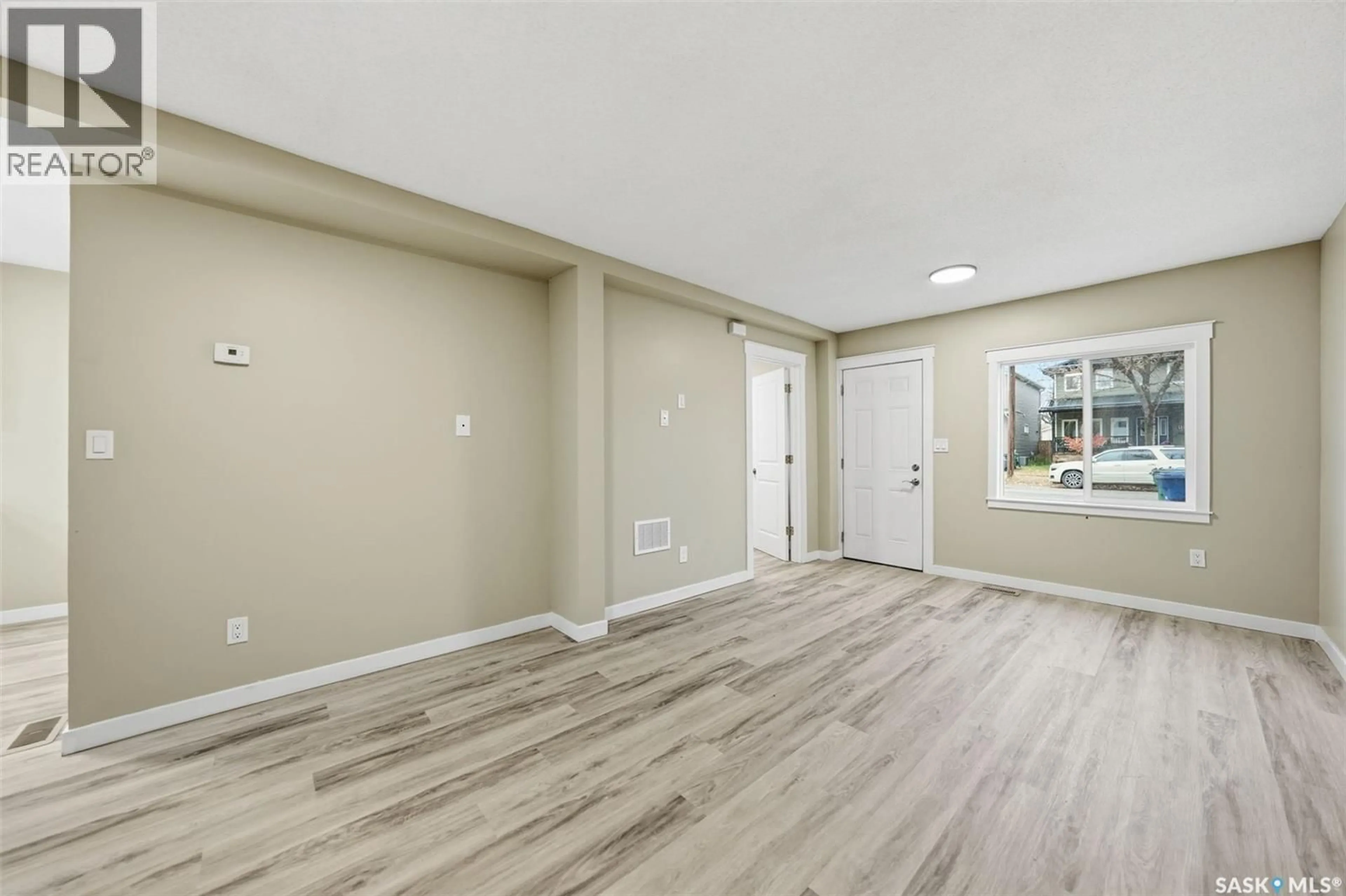 Unknown for 1127 F AVENUE, Saskatoon Saskatchewan S7L1X1