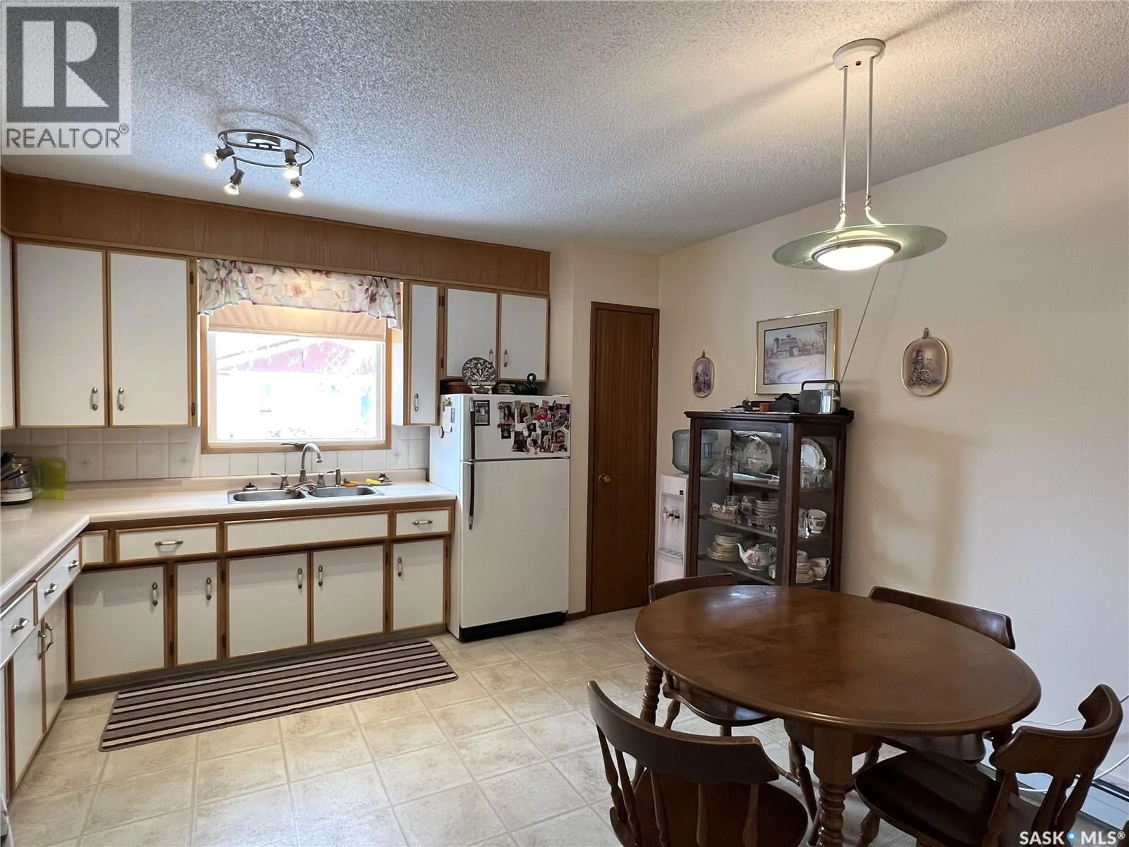 Unknown for 514 2ND STREET, Meadow Lake Saskatchewan S9X1G6