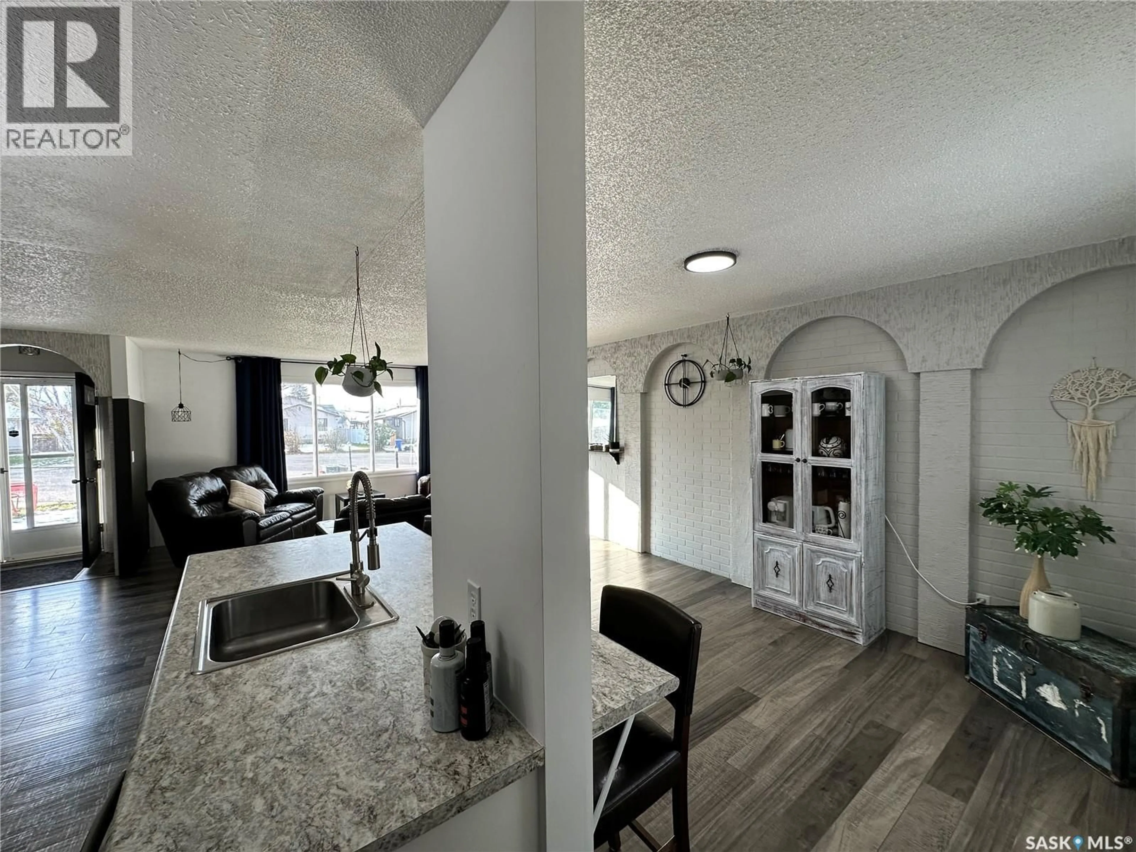 Open concept kitchen, ceramic/tile floor for 737 WILLOW PLACE, Hudson Bay Saskatchewan S0E0Y0