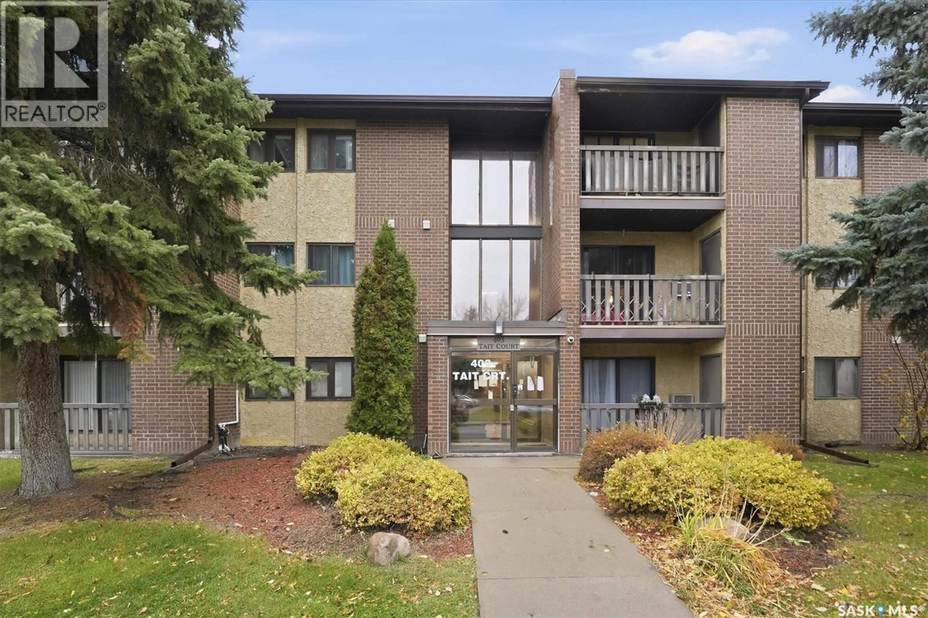 Patio, unknown for 403 - 304 TAIT COURT, Saskatoon Saskatchewan S7H5L3