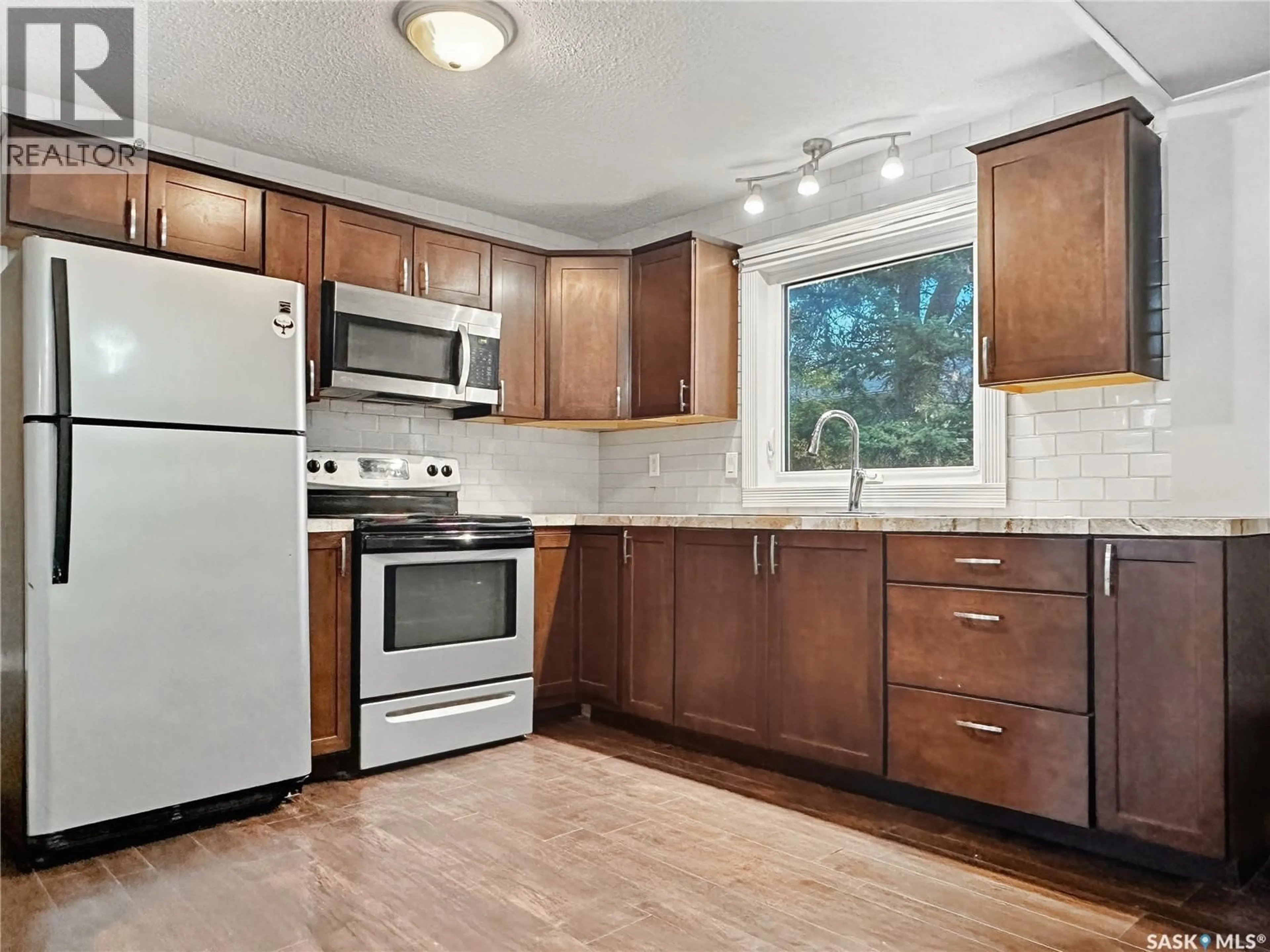 Standard kitchen, unknown for 1382 94TH STREET, North Battleford Saskatchewan S9A0E2
