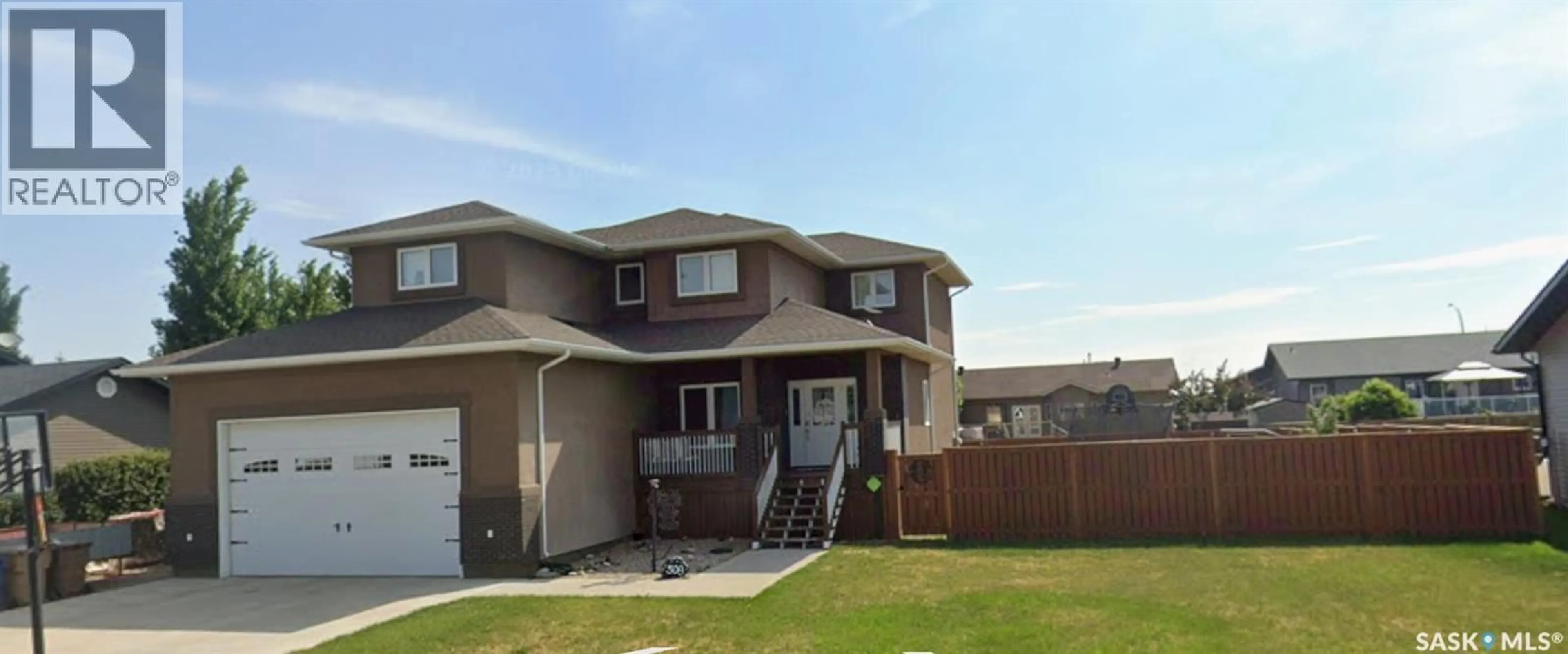 Home with vinyl exterior material, street for 508 CARDINAL COURT, Shellbrook Saskatchewan S0J2E0