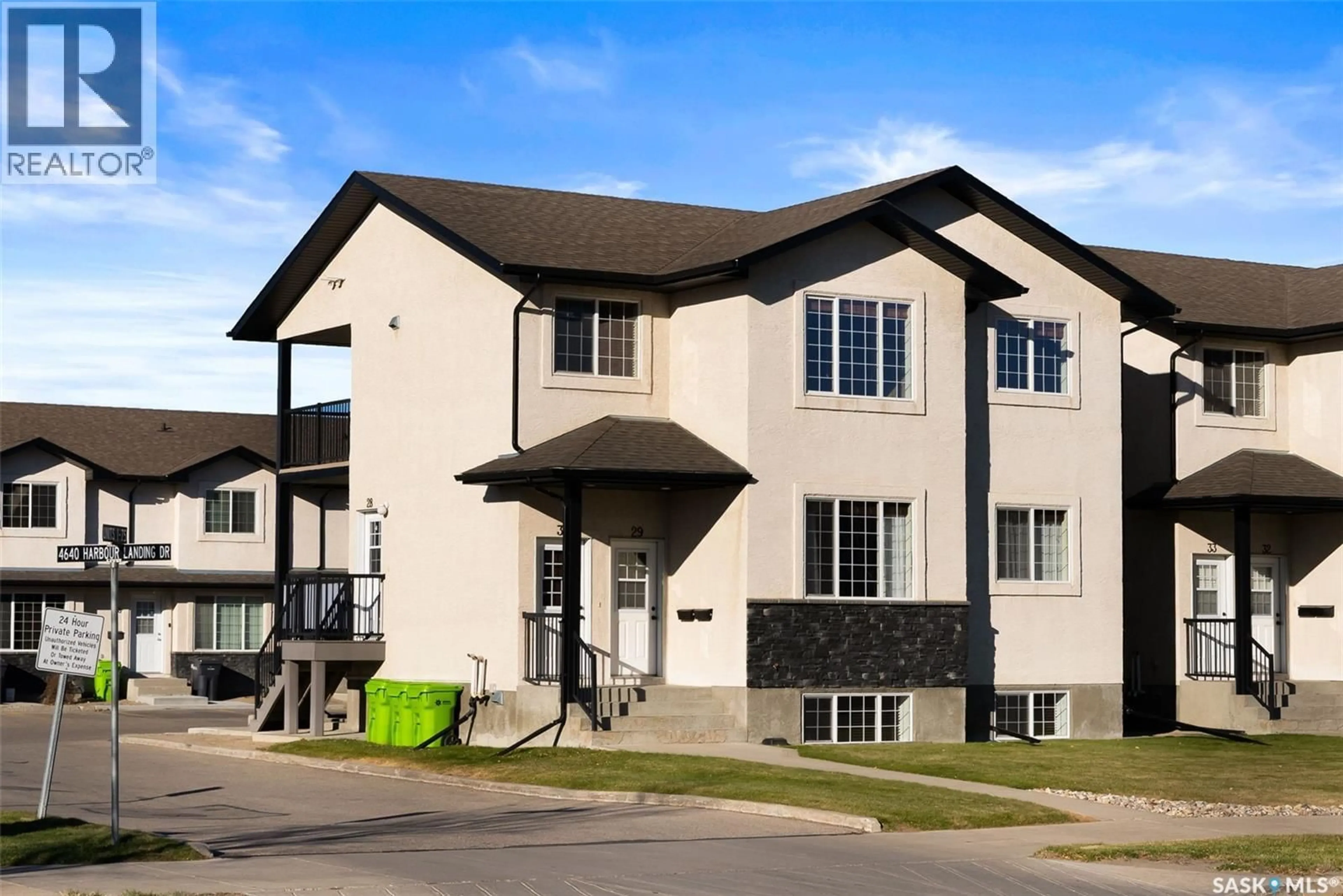 Home with vinyl exterior material, building for 28 - 4640 HARBOUR LANDING DRIVE, Regina Saskatchewan S4W0B8