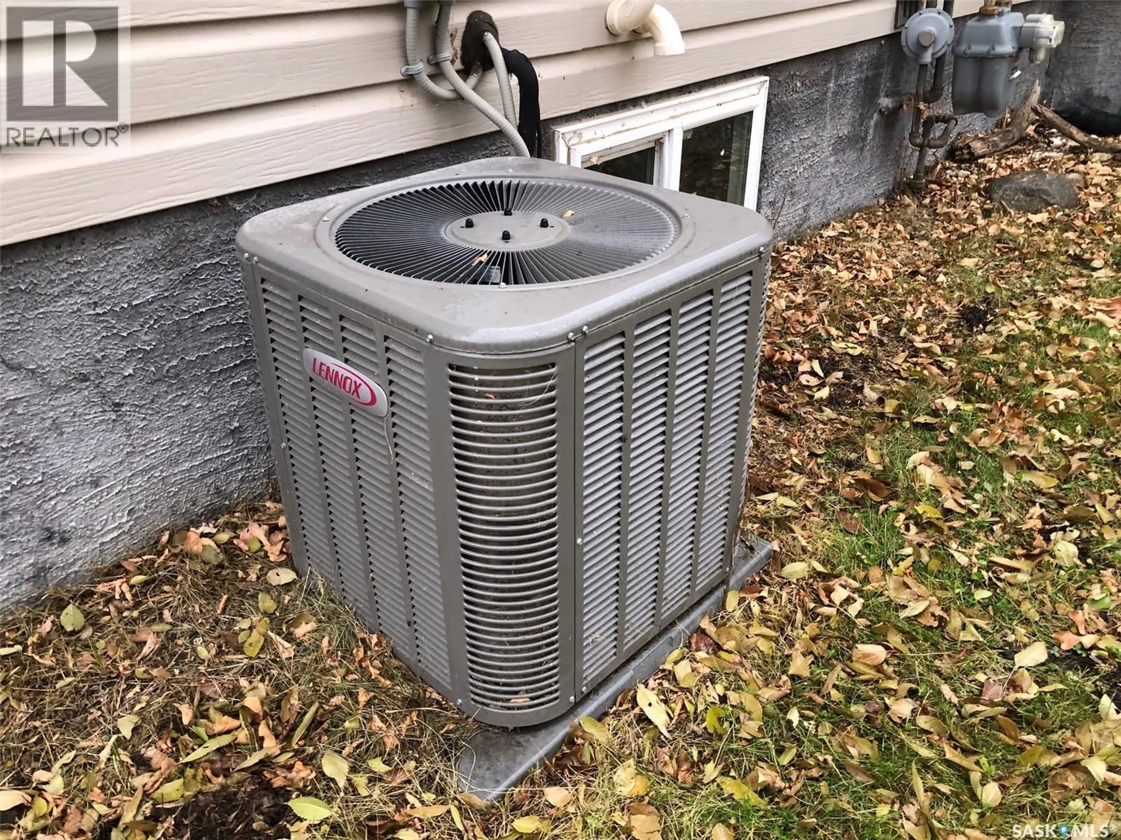 Unknown for 240 3RD AVENUE, Canora Saskatchewan S0A0L0