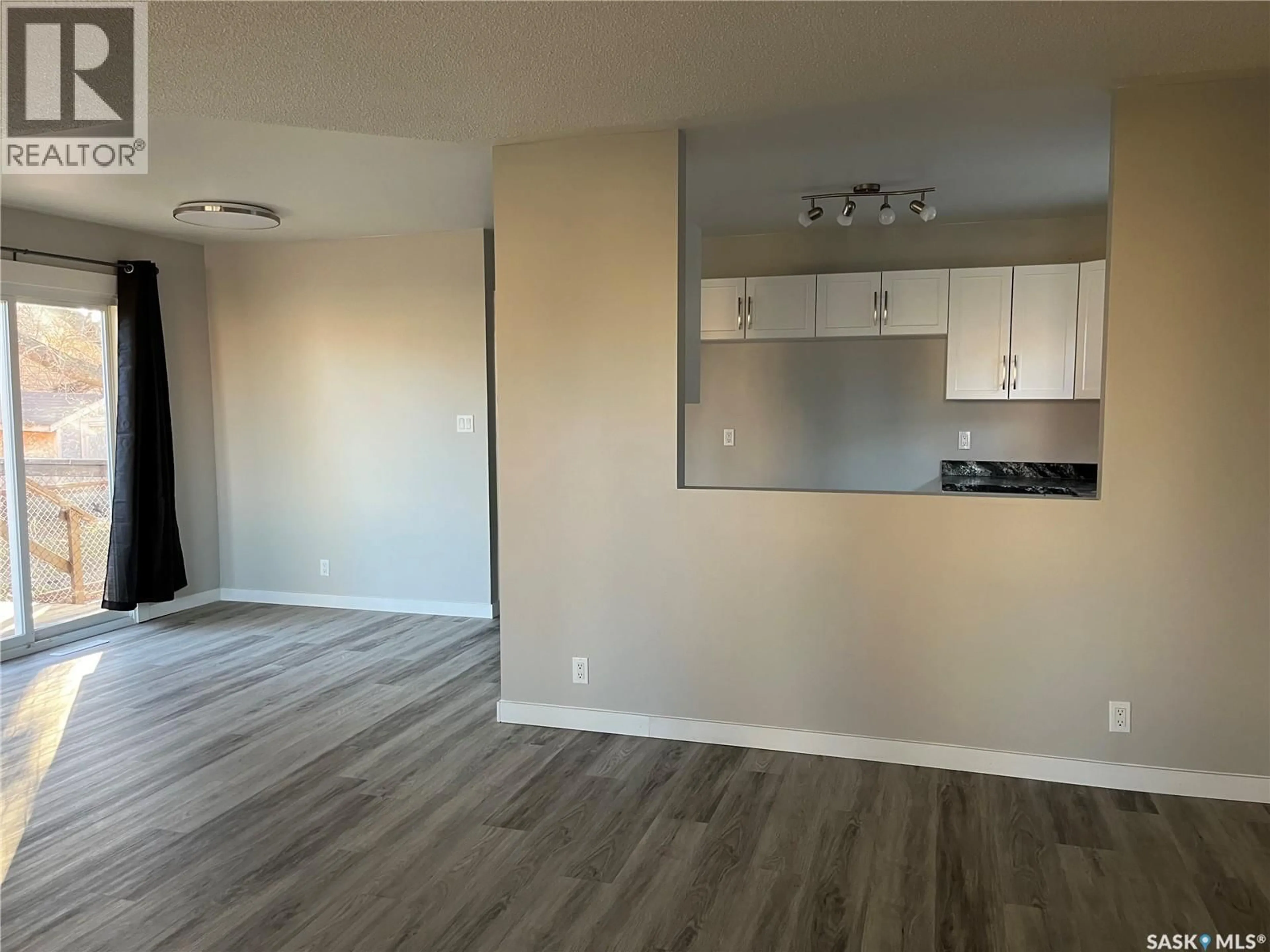 A pic of a room for 458 HAMILTON STREET, Regina Saskatchewan S4R2A7