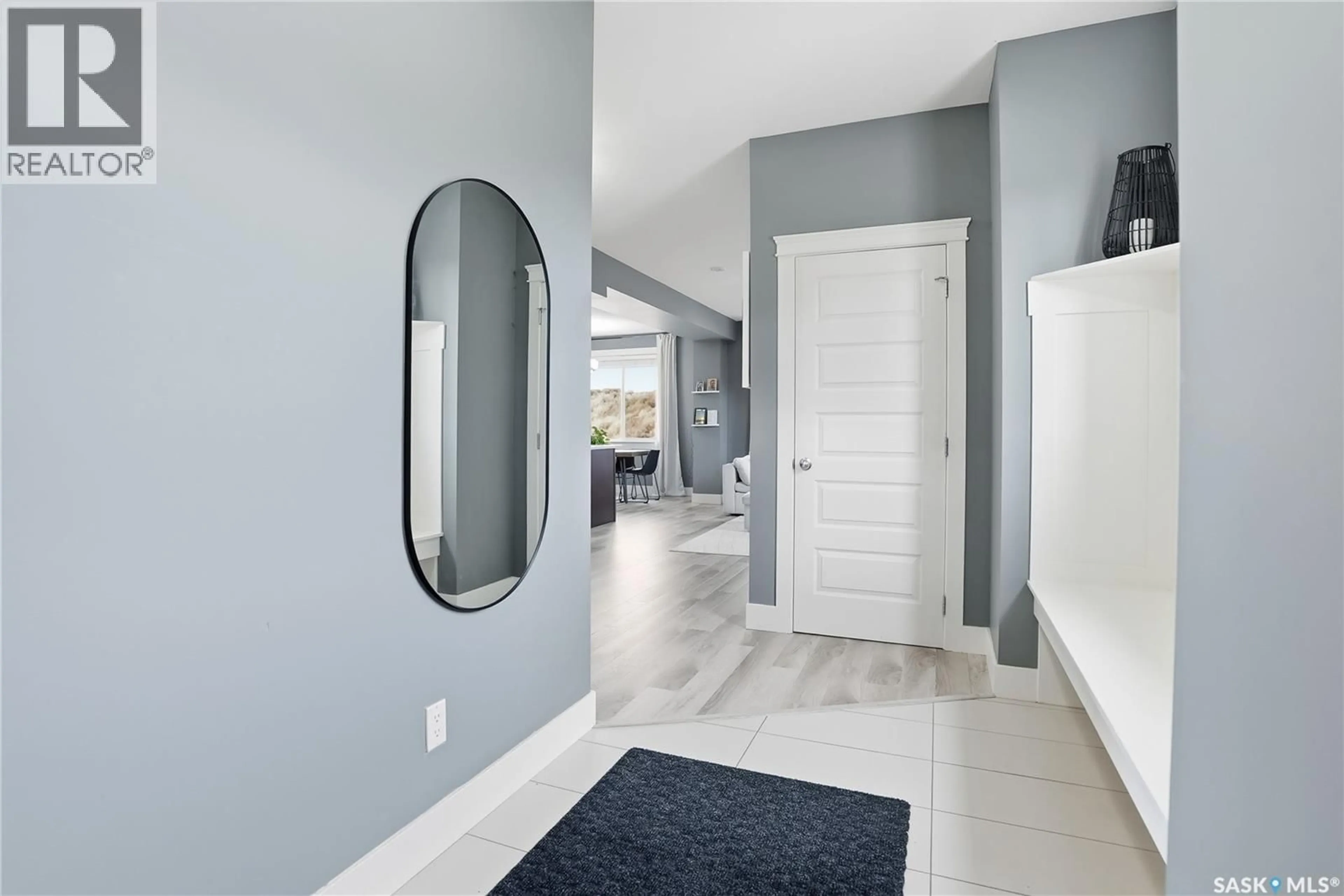 Indoor entryway for 17 600 MAPLE CRESCENT, Warman Saskatchewan S0K4S2