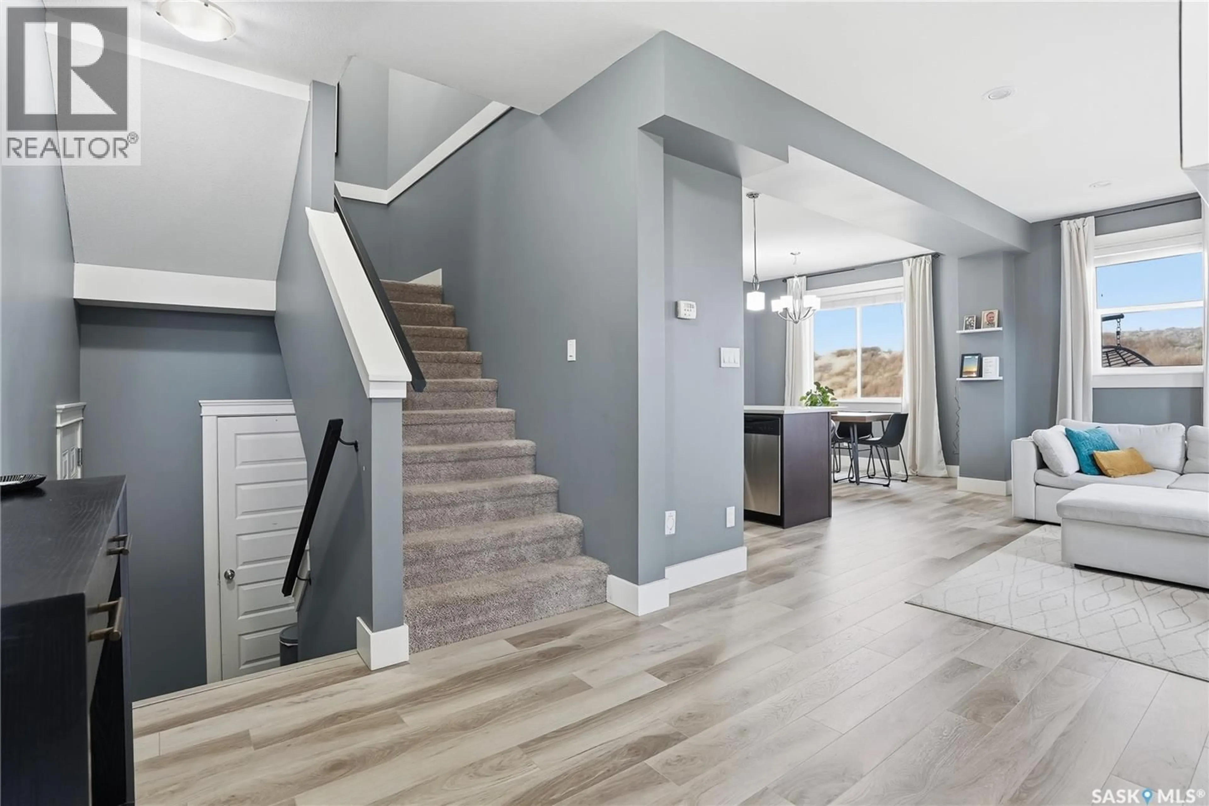 Indoor entryway for 17 600 MAPLE CRESCENT, Warman Saskatchewan S0K4S2