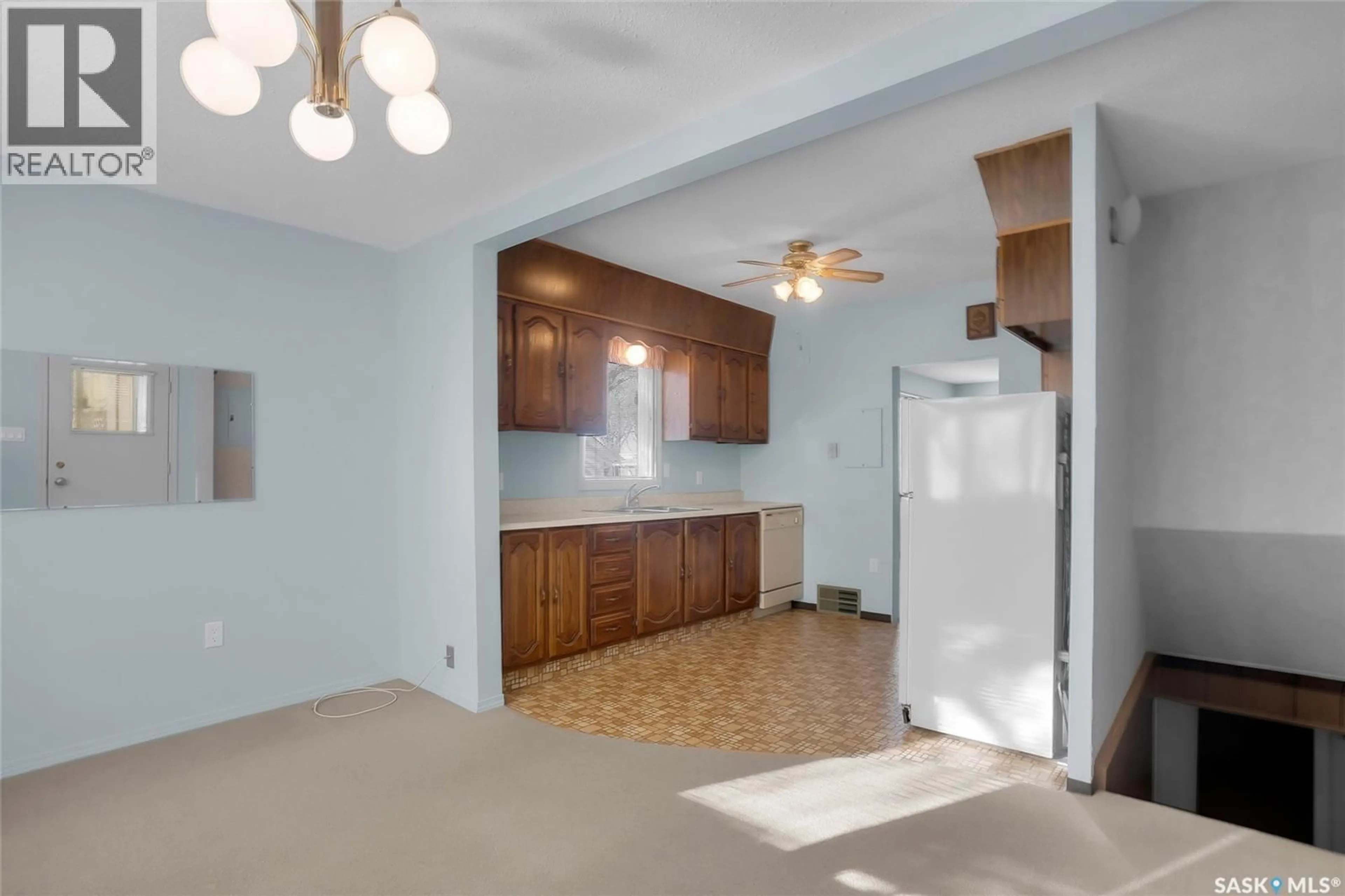 Unknown for 112 2ND STREET, Saskatoon Saskatchewan S7H1N4