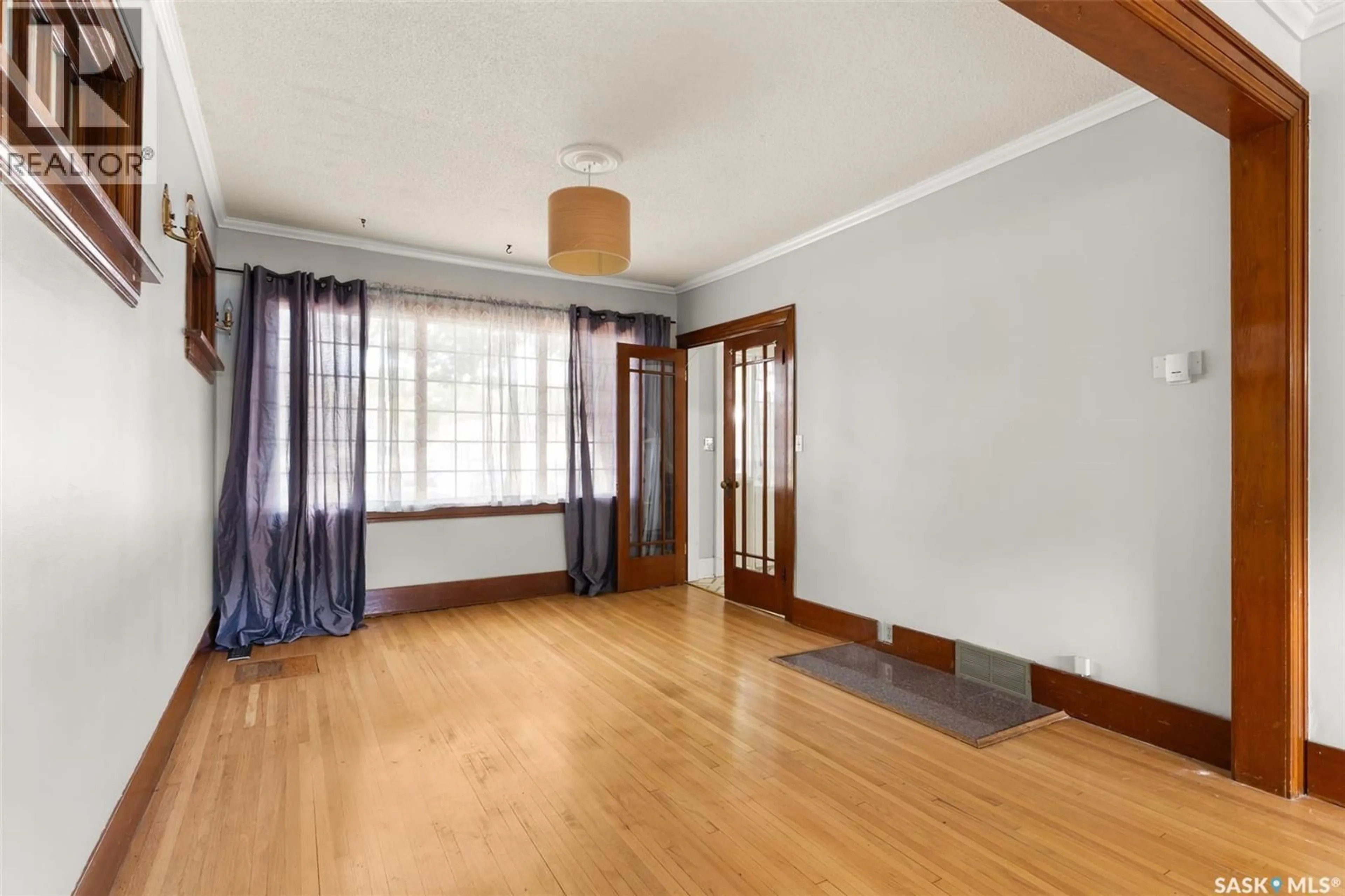 A pic of a room for 1937 TORONTO STREET, Regina Saskatchewan S4P1M9