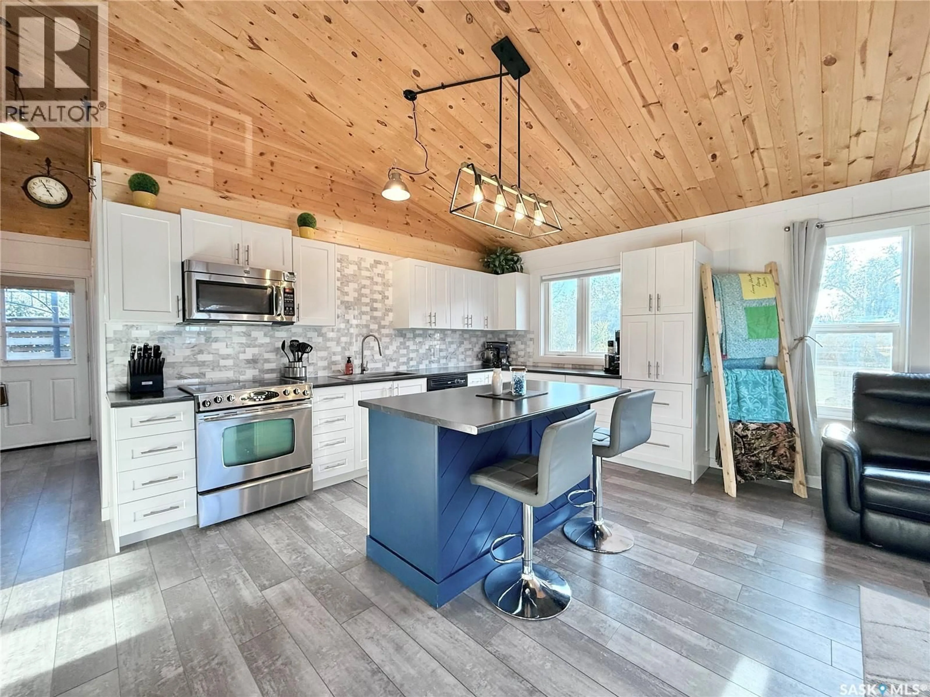 Open concept kitchen, unknown for 209 2ND STREET, Milden Saskatchewan S0L2L0