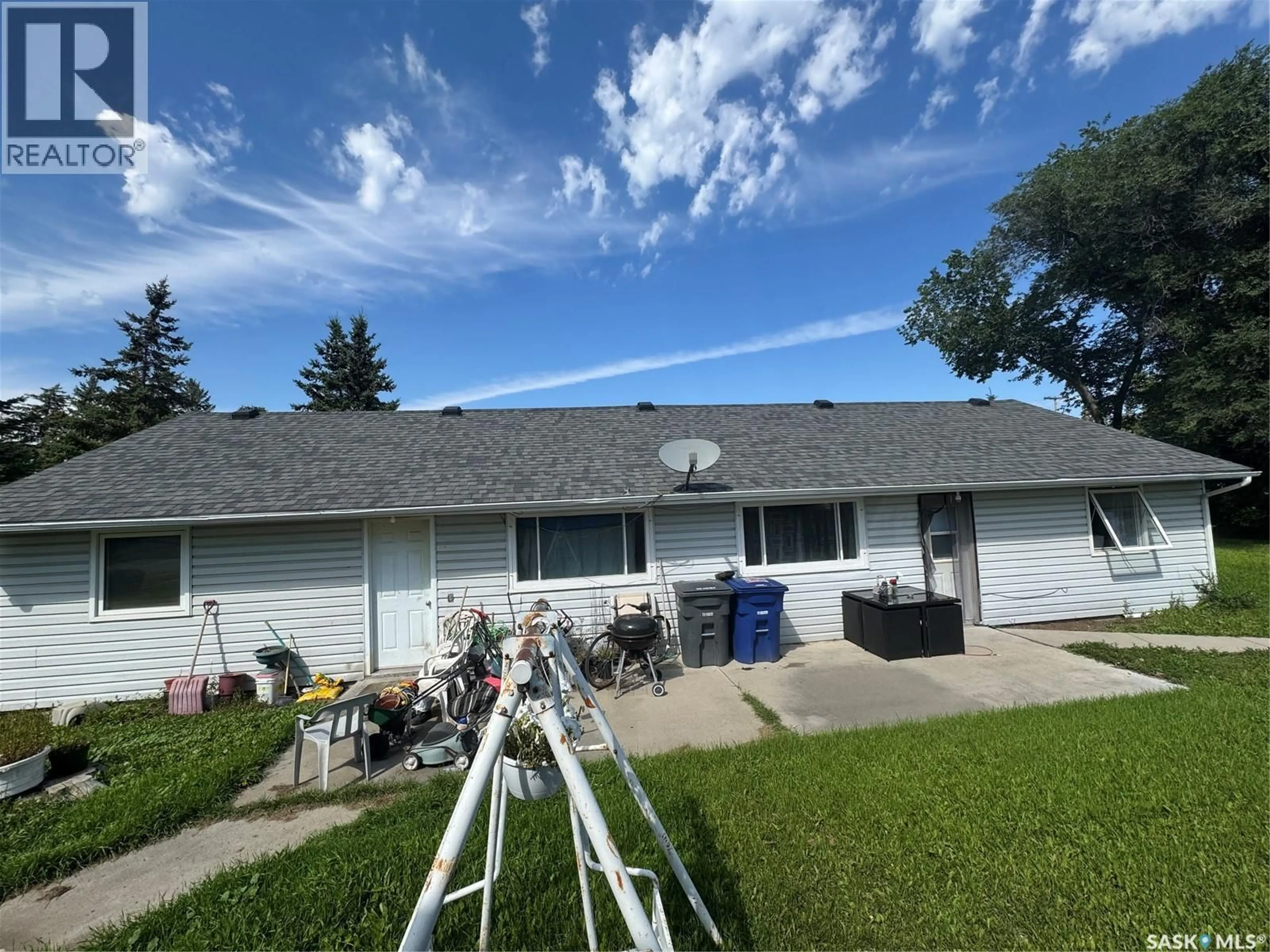 A pic from outside/outdoor area/front of a property/back of a property/a pic from drone, unknown for 421 MCKENZIE STREET, Outlook Saskatchewan S0L2N0