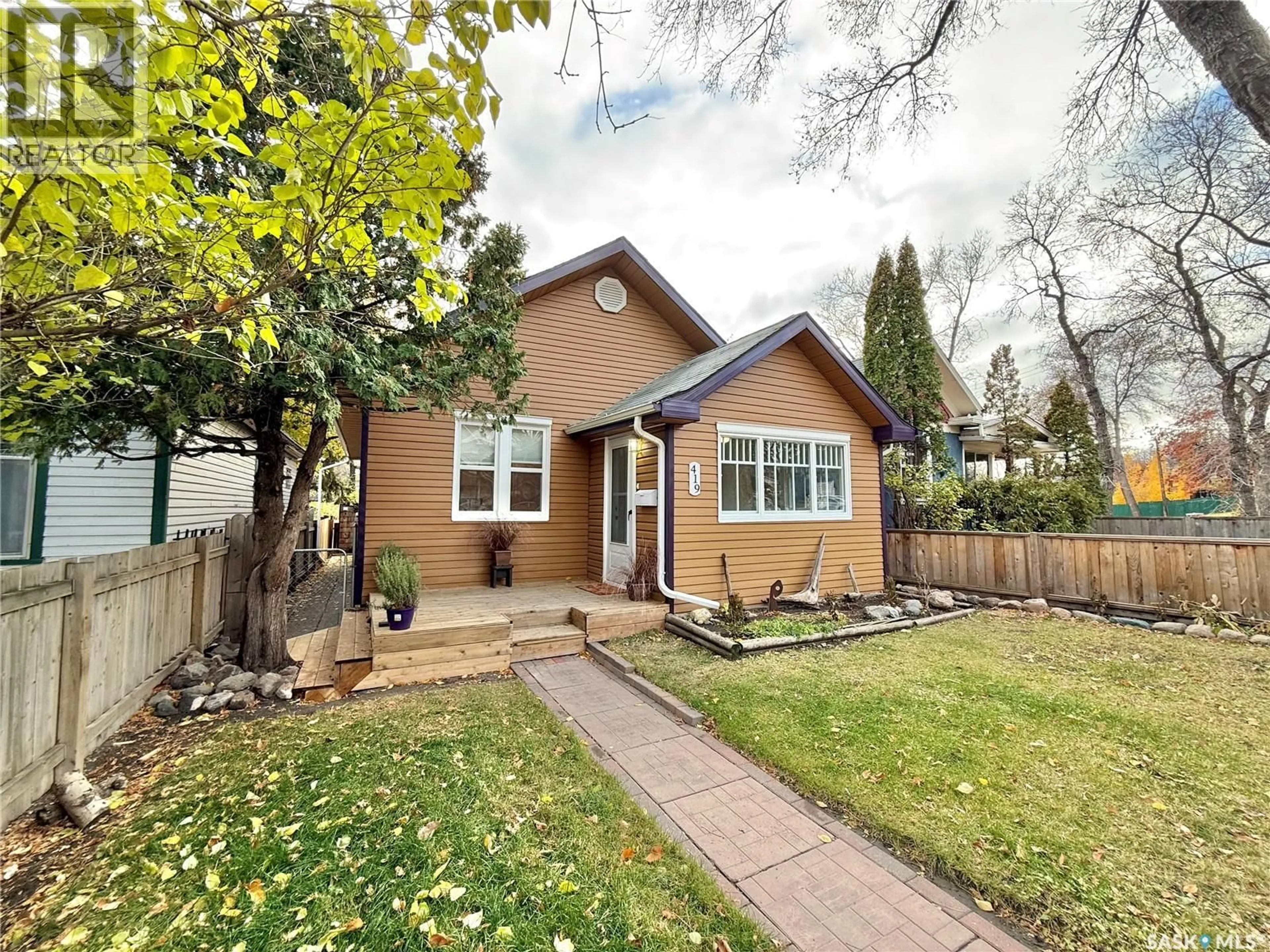 Home with brick exterior material, street for 419 26TH STREET, Saskatoon Saskatchewan S7L0J1