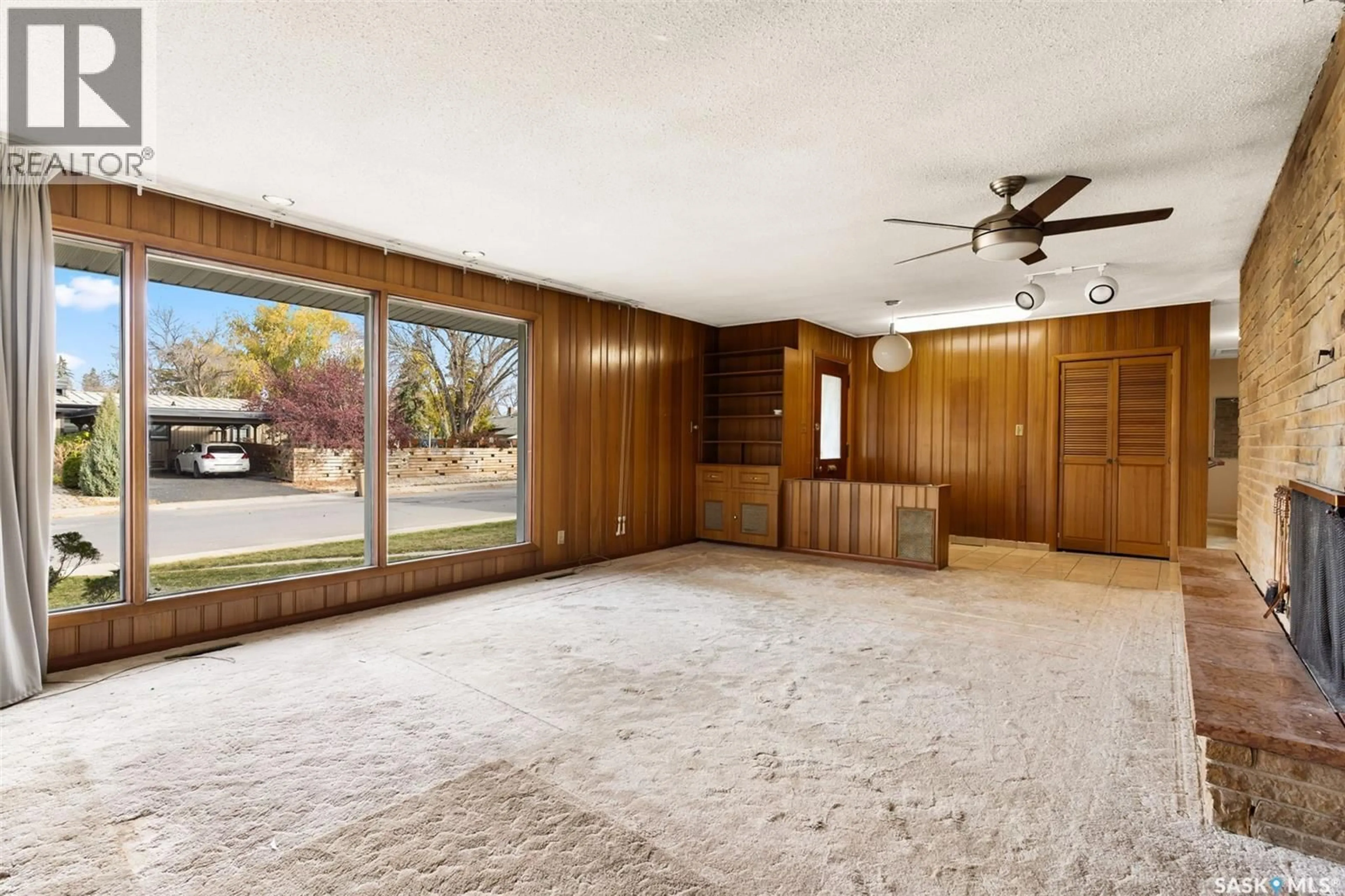 A pic of a room for 2251 JUBILEE AVENUE, Regina Saskatchewan S4S3V3