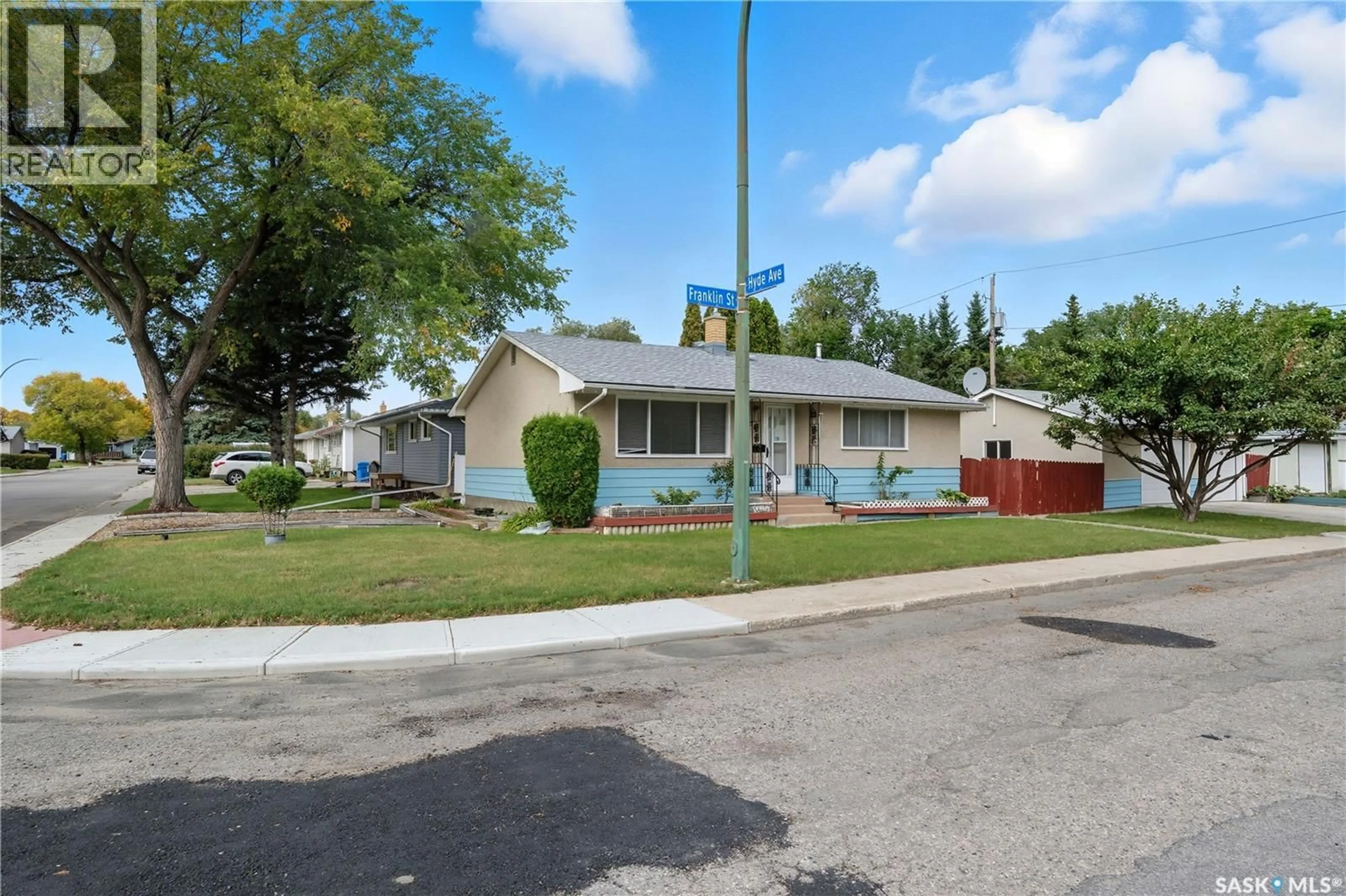 Home with vinyl exterior material, street for 56 FRANKLIN STREET, Regina Saskatchewan S4R4E6