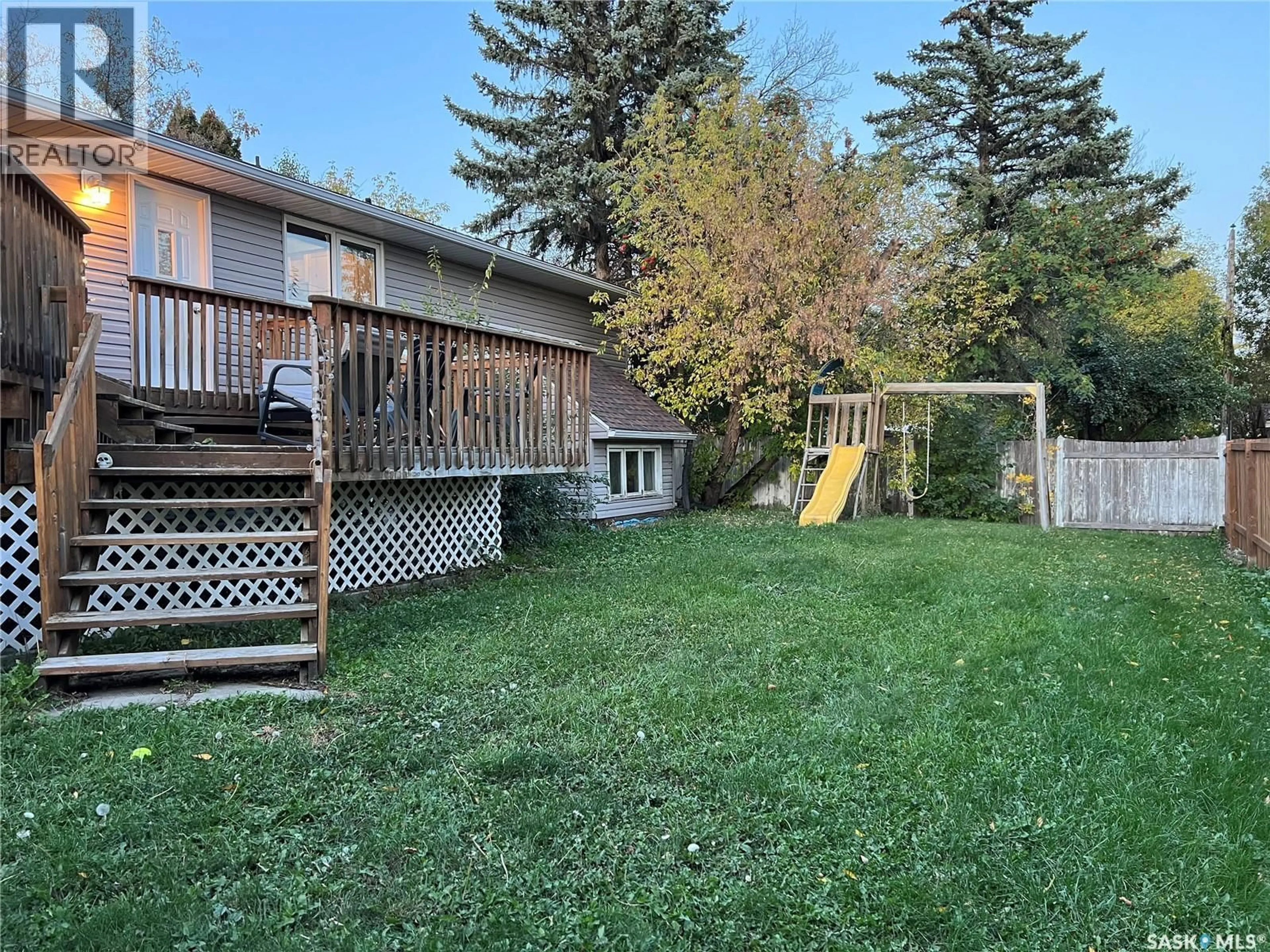 Patio, unknown for 508 COCHIN AVENUE, Meadow Lake Saskatchewan S9X1B9