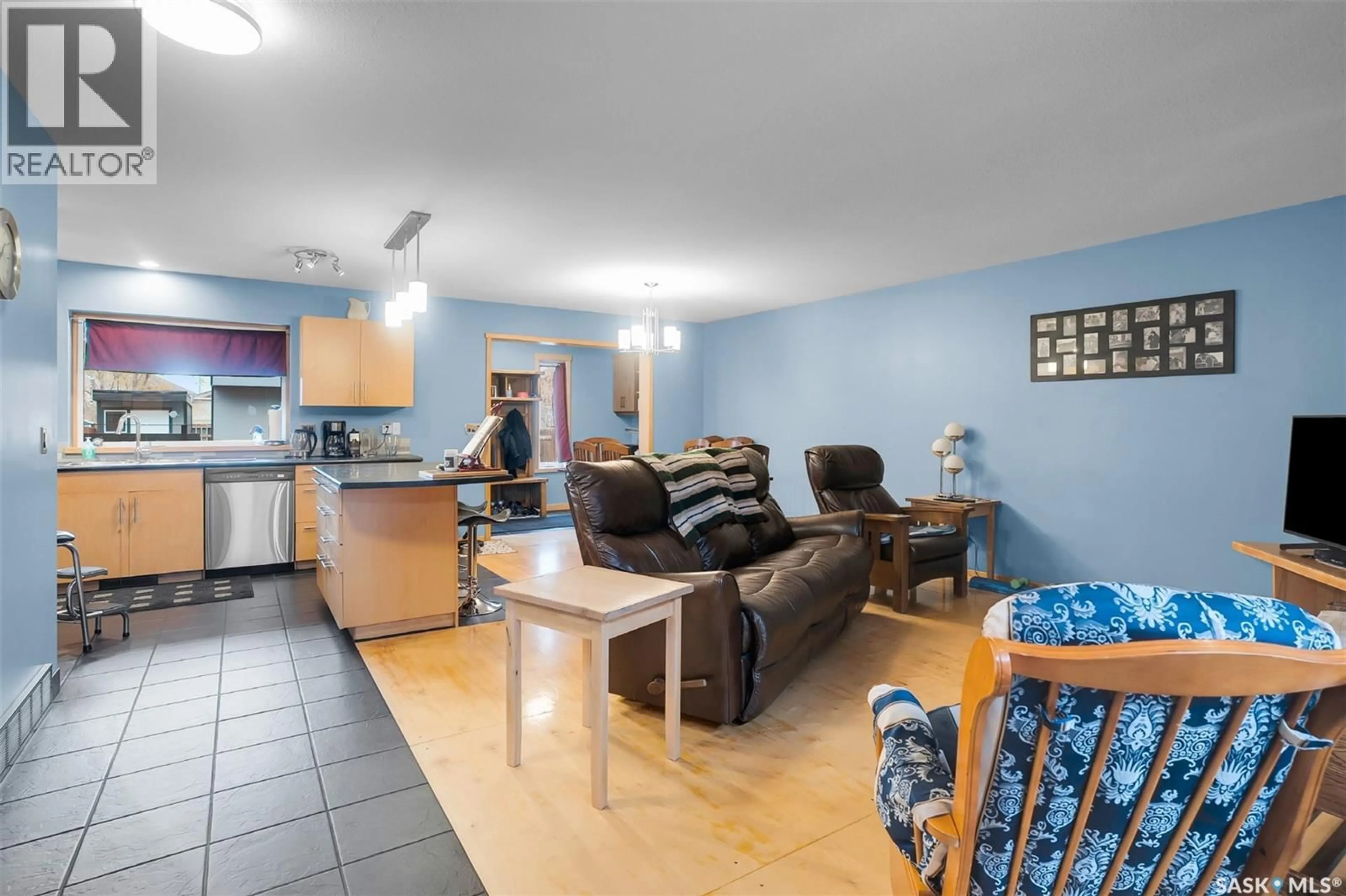 Unknown for 711 RUTHERFORD LANE, Saskatoon Saskatchewan S7N4X8