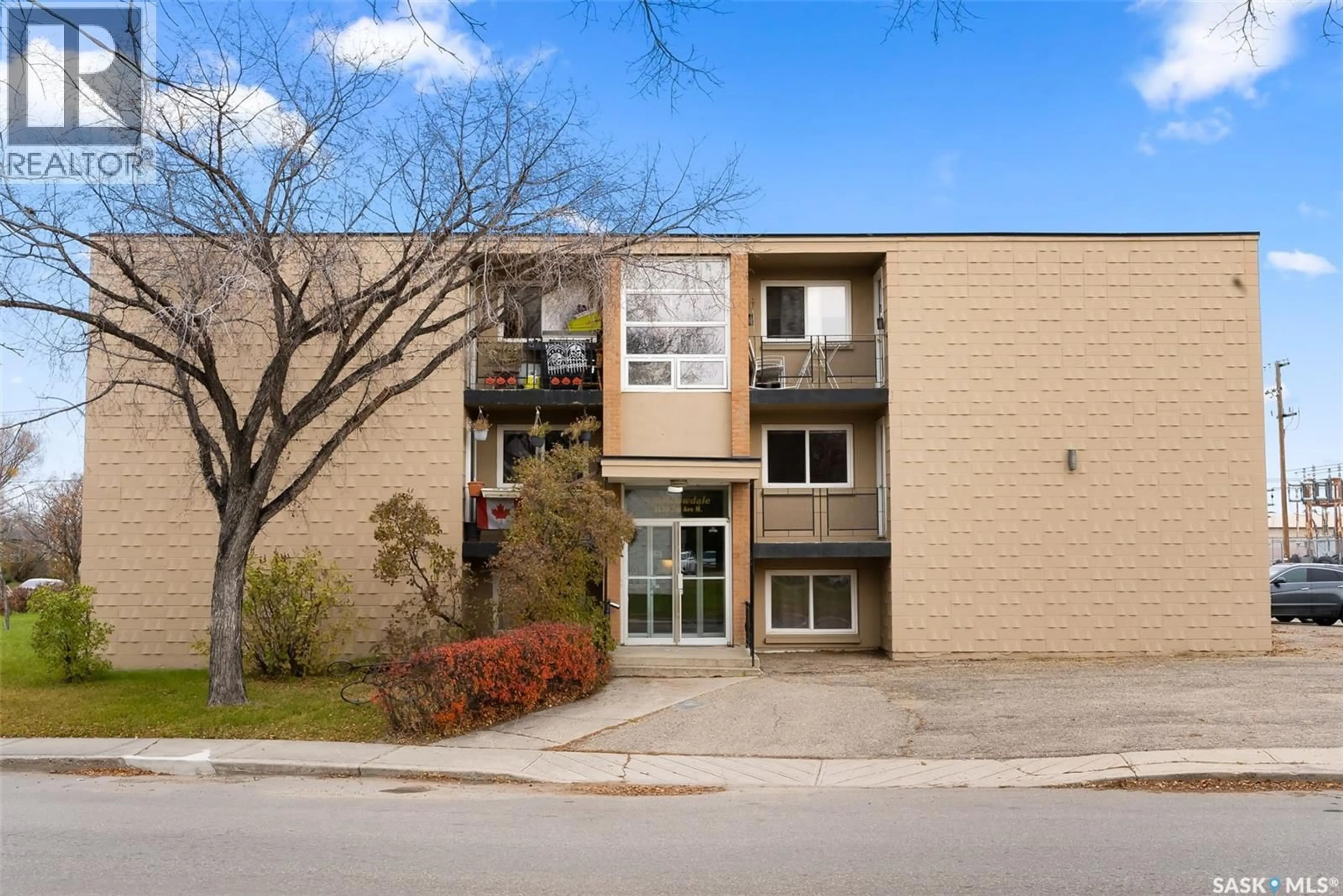 Patio, unknown for 9 - 2620 5TH AVENUE, Regina Saskatchewan S4R5E5