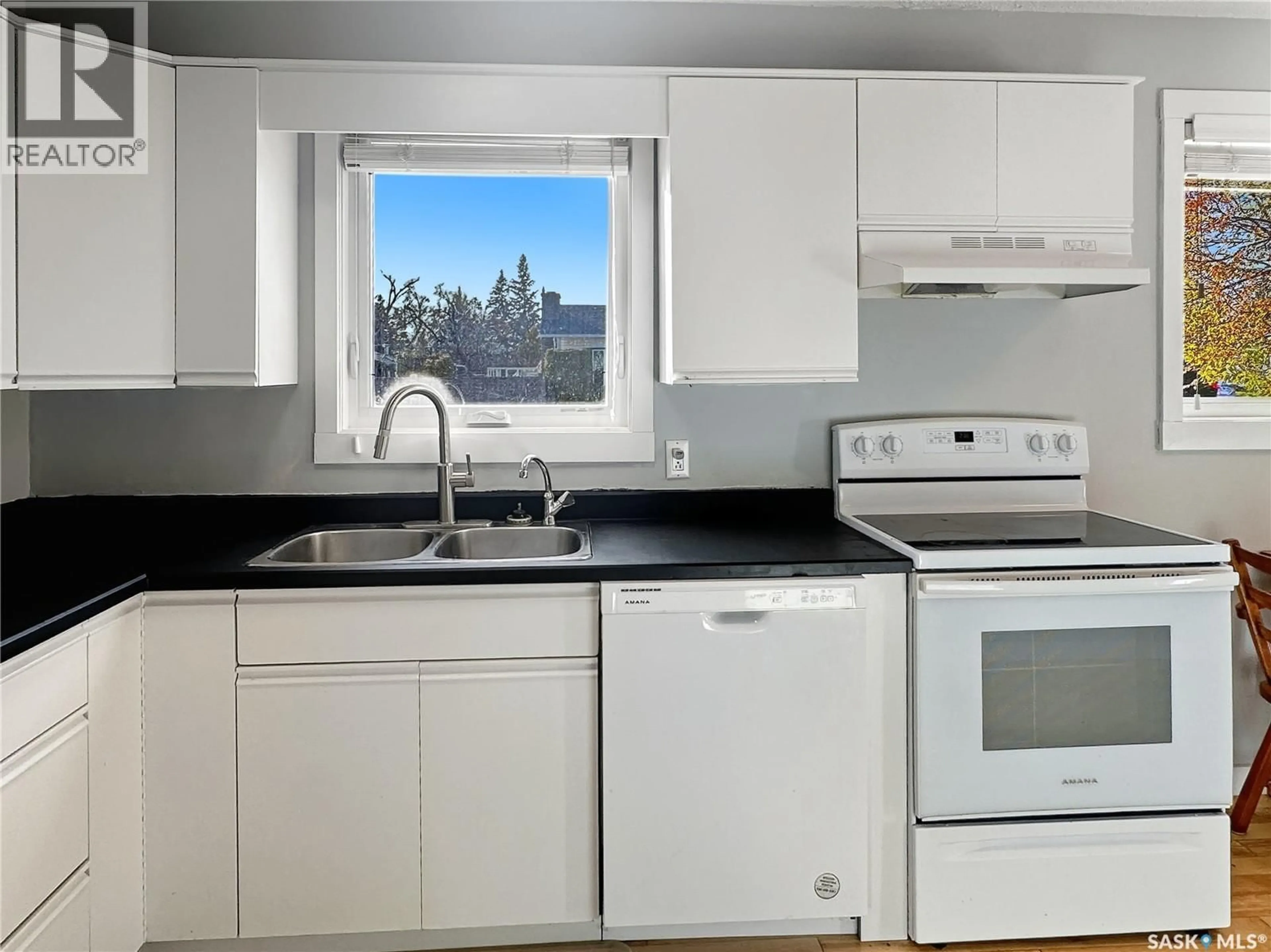 Standard kitchen, unknown for 9128 WALKER DRIVE, North Battleford Saskatchewan S9A2X1