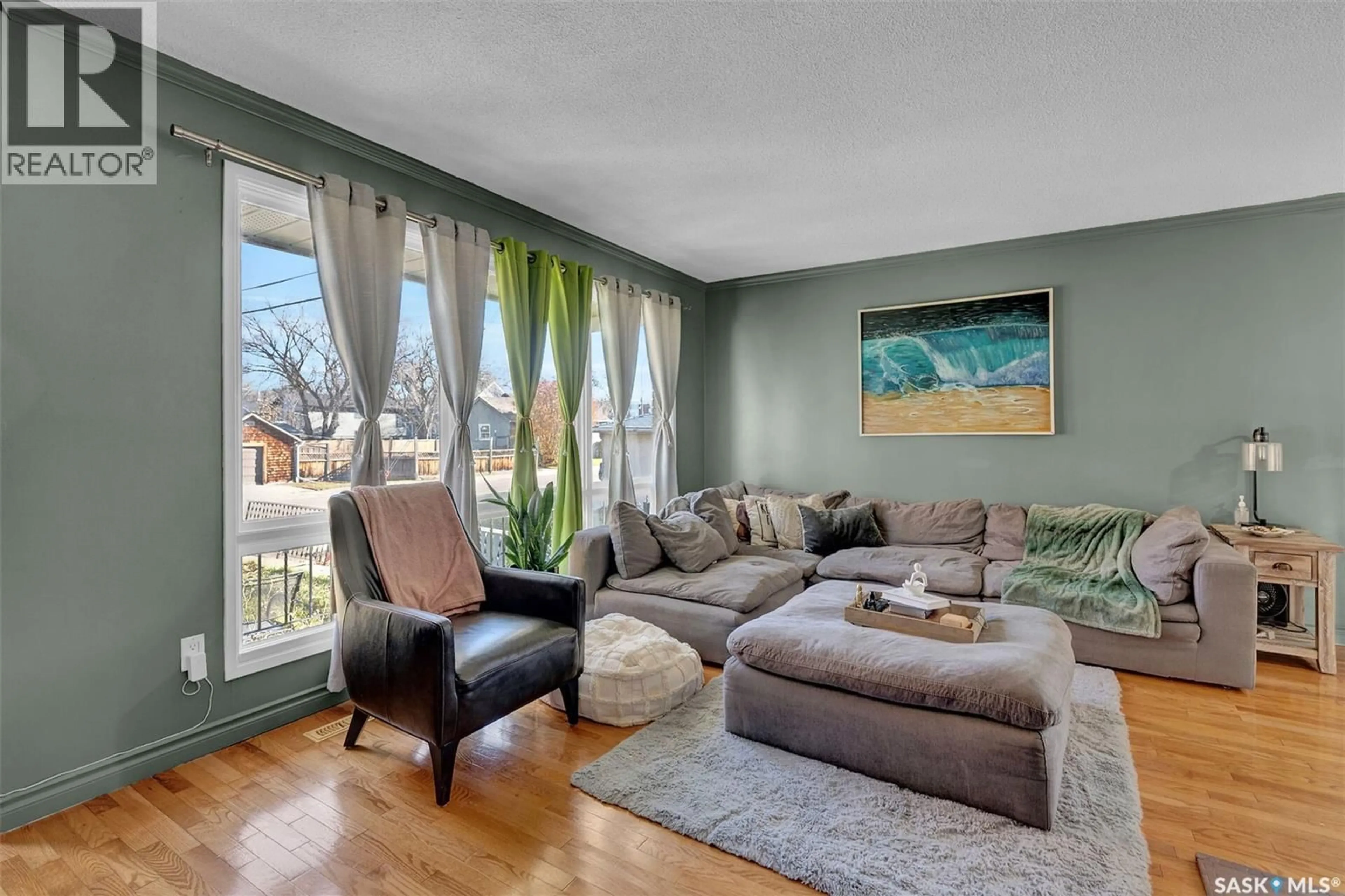 Living room with furniture, unknown for 1456 CONNAUGHT STREET, Regina Saskatchewan S4T4S9