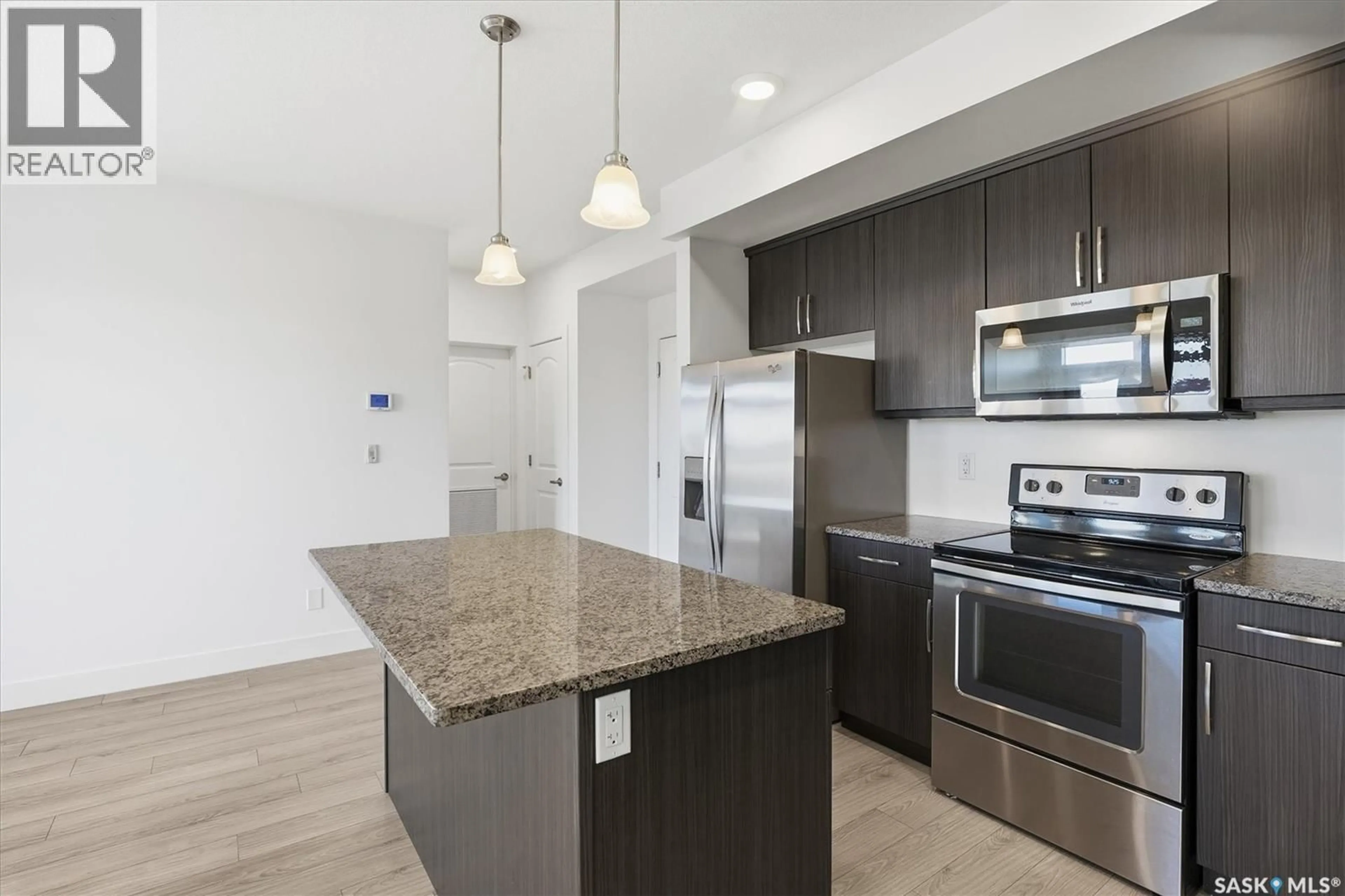 Open concept kitchen, unknown for 770 - 108 CHILDERS CRESCENT, Saskatoon Saskatchewan S7L6W1