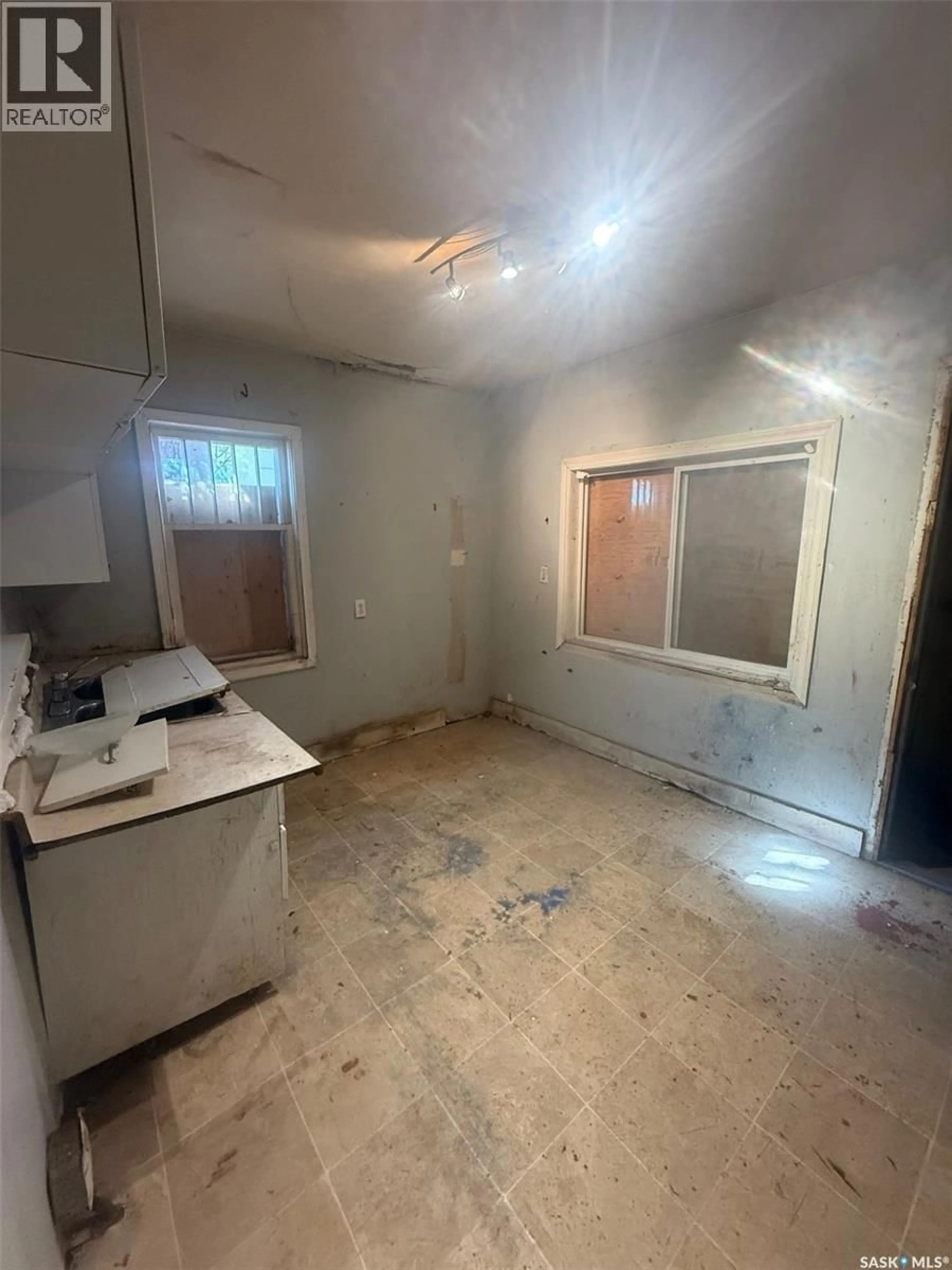 A pic of a room for 1450 ARGYLE STREET, Regina Saskatchewan S4T3S1