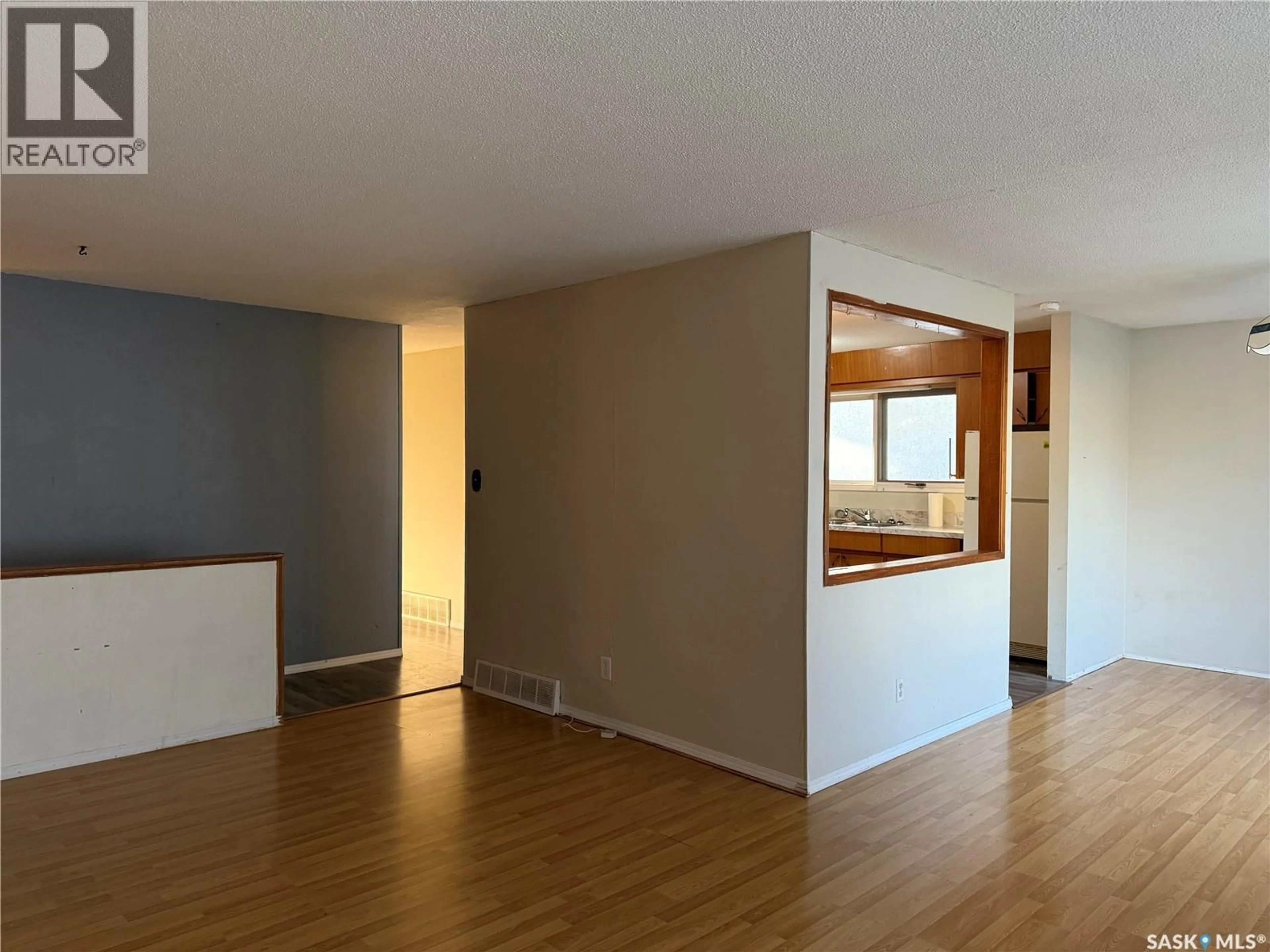 A pic of a room for 806 CENTRE STREET, Meadow Lake Saskatchewan S9X1G3