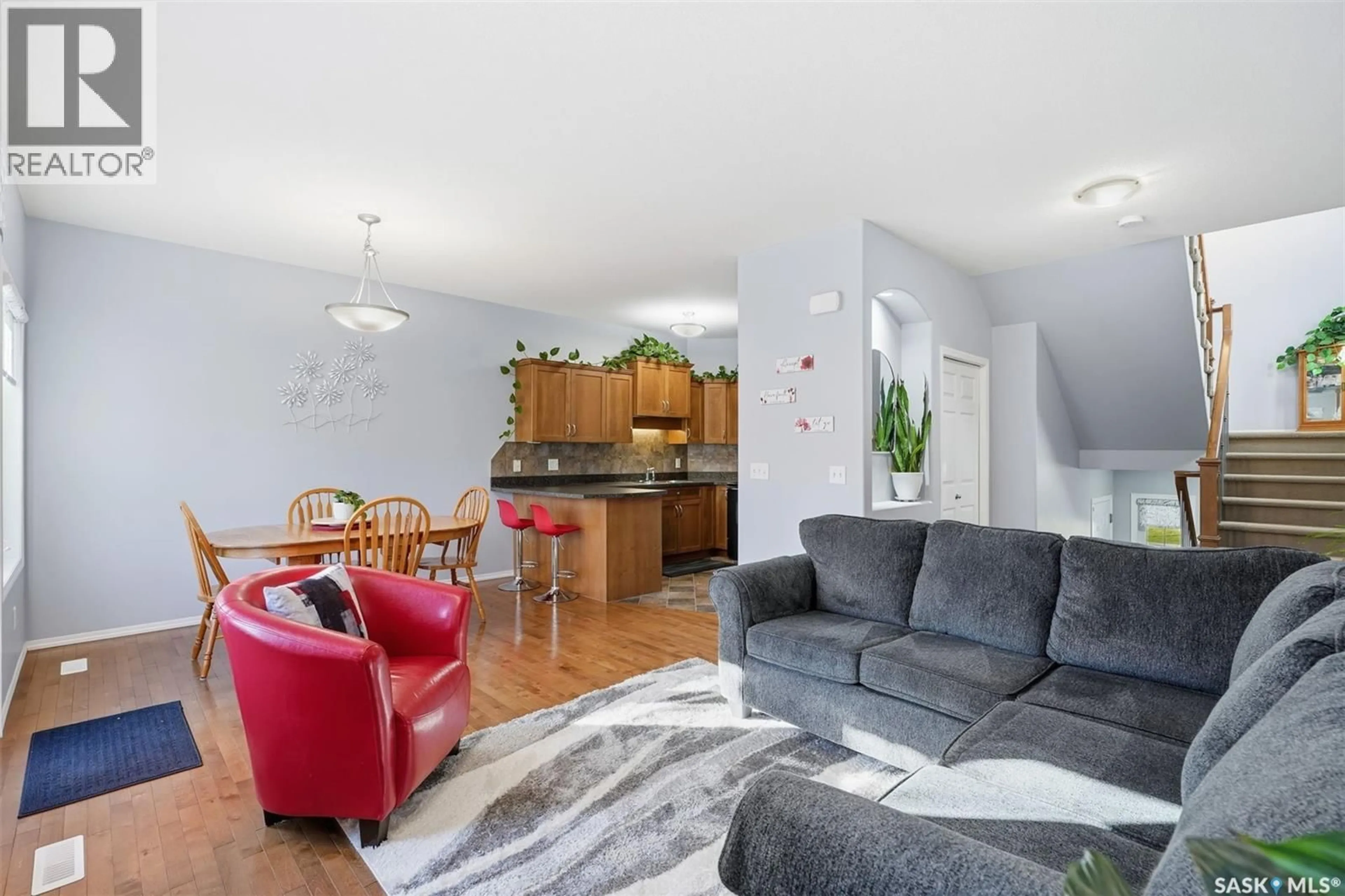 Living room with furniture, unknown for 615 - 138 STENSRUD ROAD, Saskatoon Saskatchewan S7W0A2