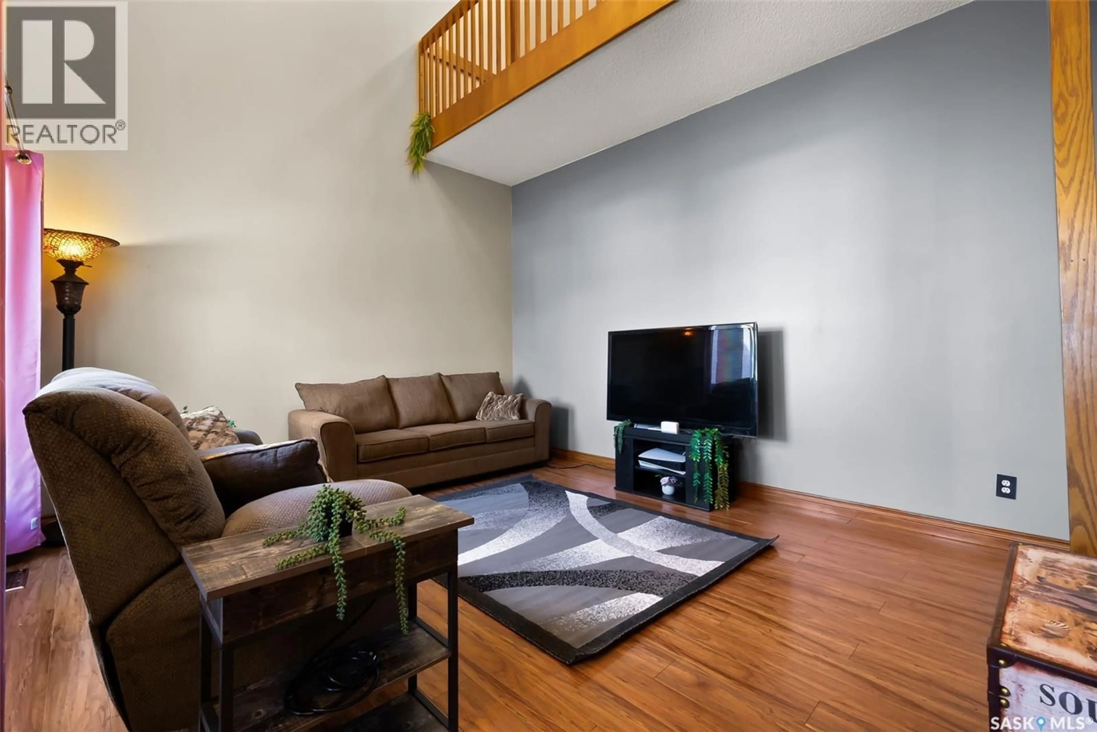 Living room with furniture, unknown for 55 DUNCAN CRESCENT, Regina Saskatchewan S4T6L4