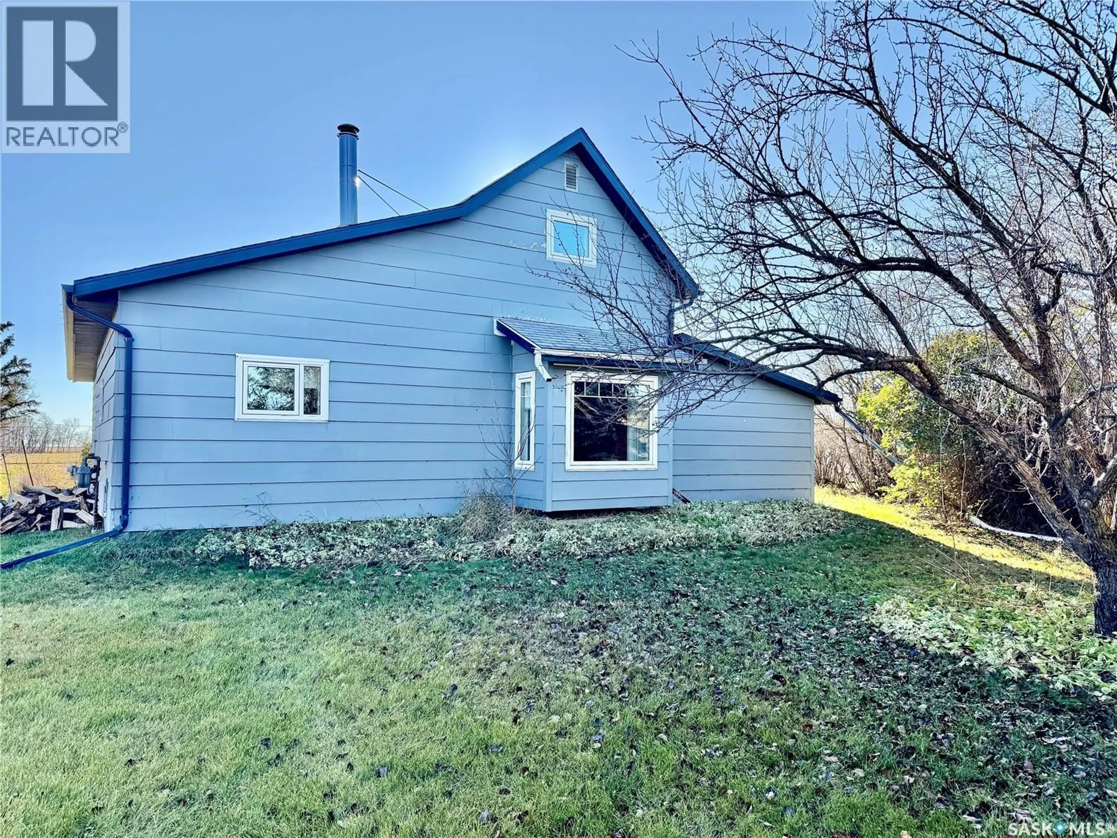 A pic from outside/outdoor area/front of a property/back of a property/a pic from drone, unknown for NEUFELD SPALDING ACREAGE, Spalding Rm No. 368 Saskatchewan S0K4C0
