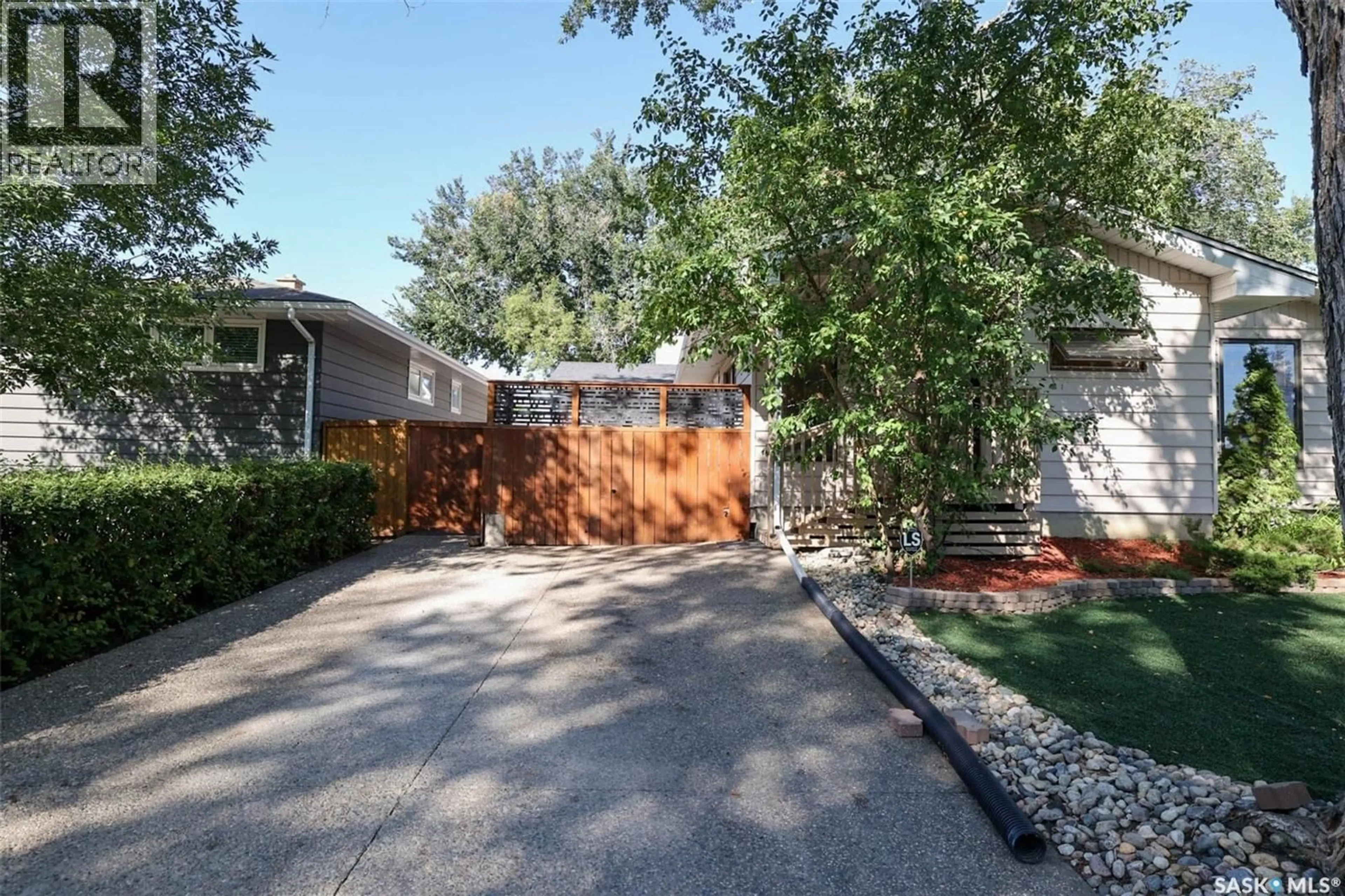 Unknown for 3428 WASCANA STREET, Regina Saskatchewan S4S2H3