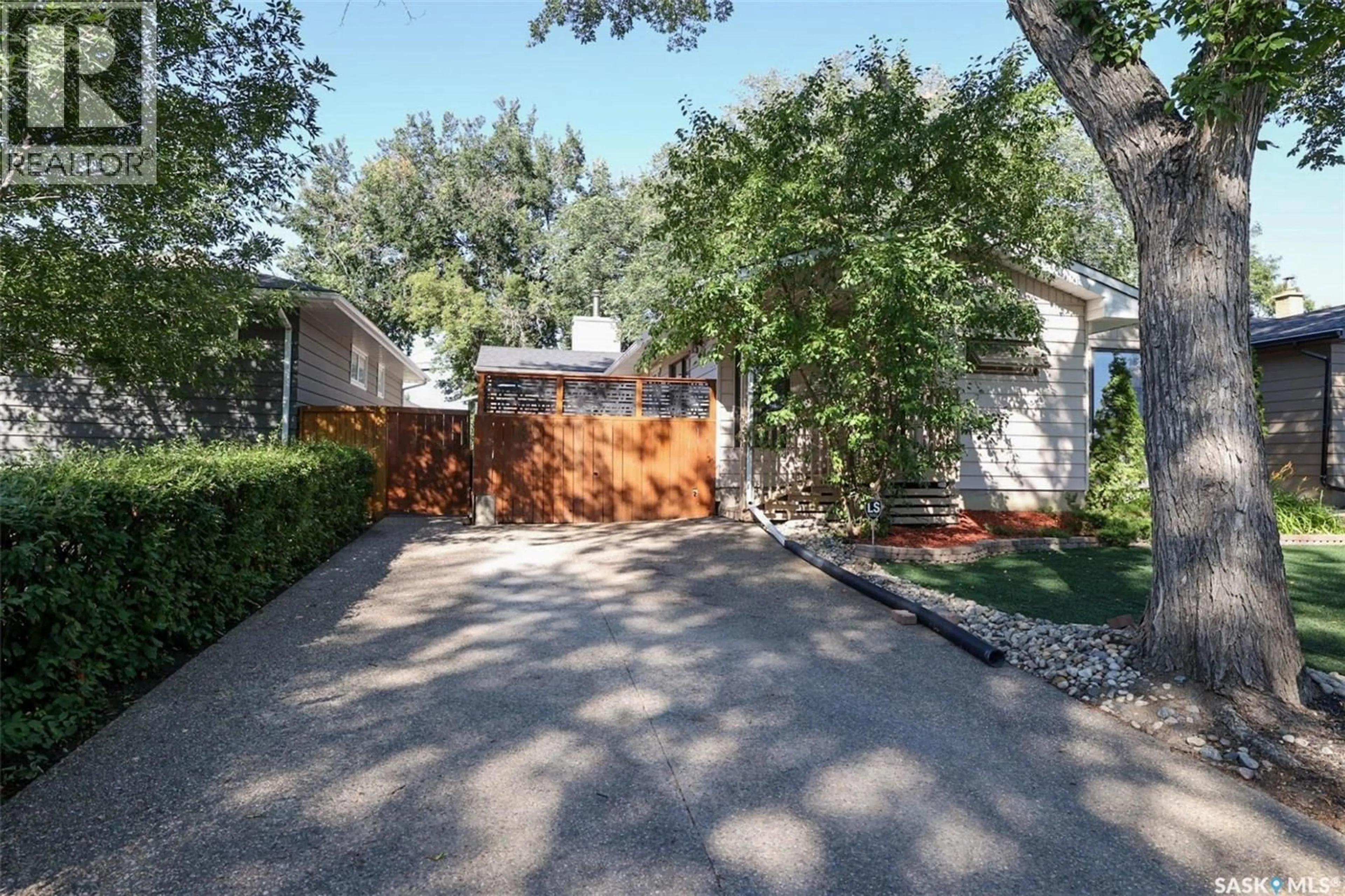 Unknown for 3428 WASCANA STREET, Regina Saskatchewan S4S2H3