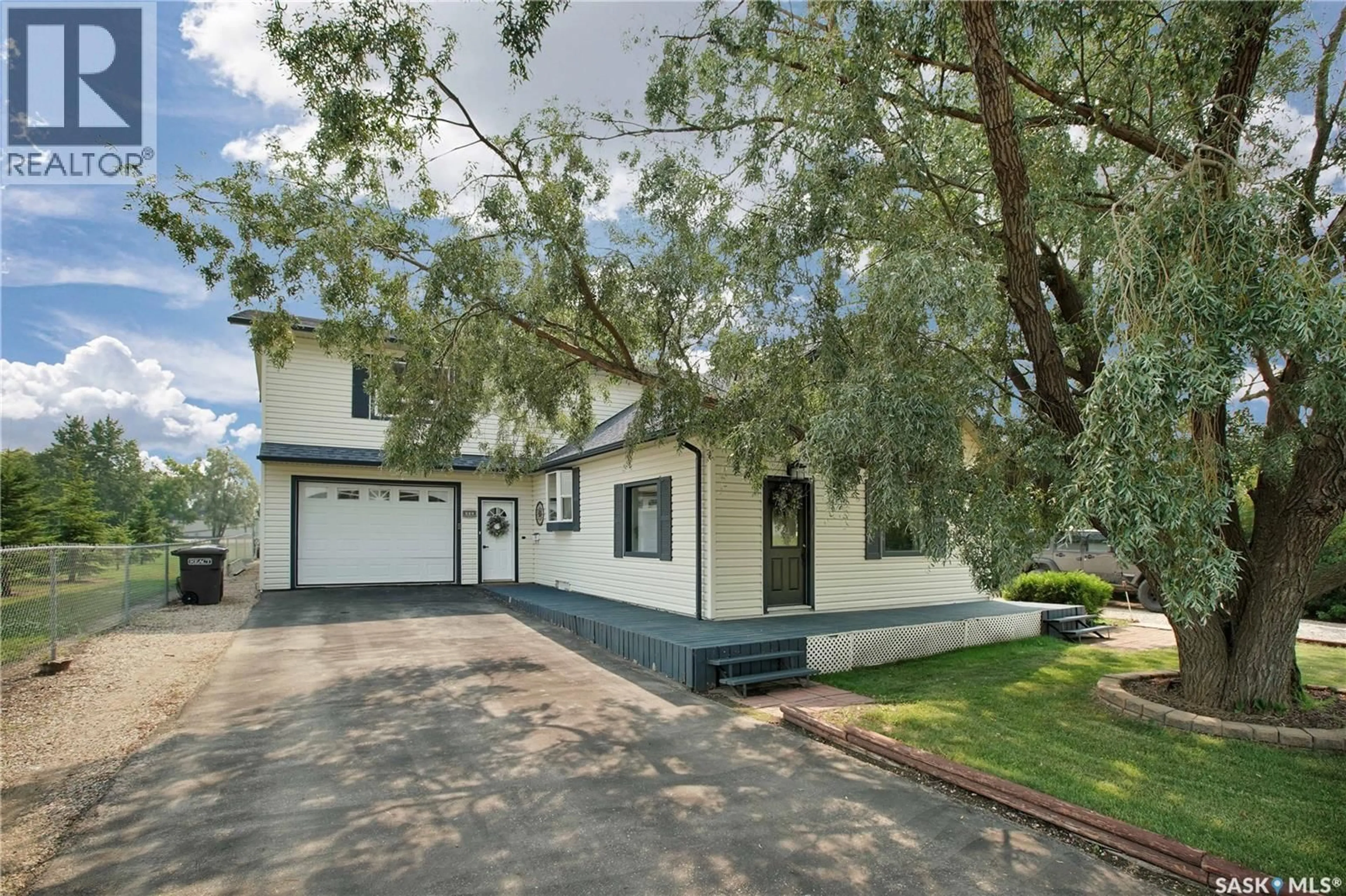 Home with vinyl exterior material, street for 111 4TH STREET, Wakaw Saskatchewan S0K4P0