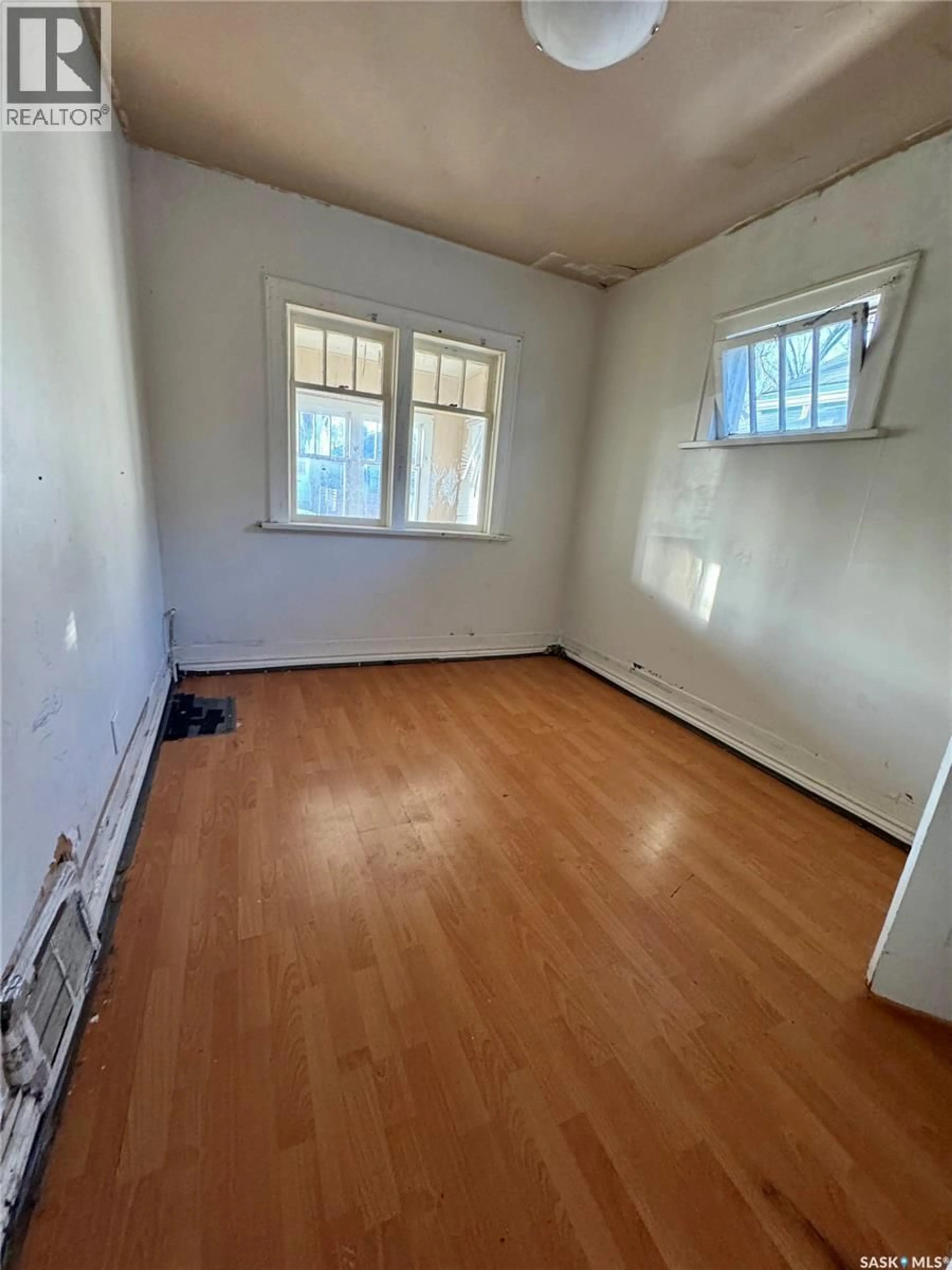 A pic of a room for 1545 RETALLACK STREET, Regina Saskatchewan S4T2J3