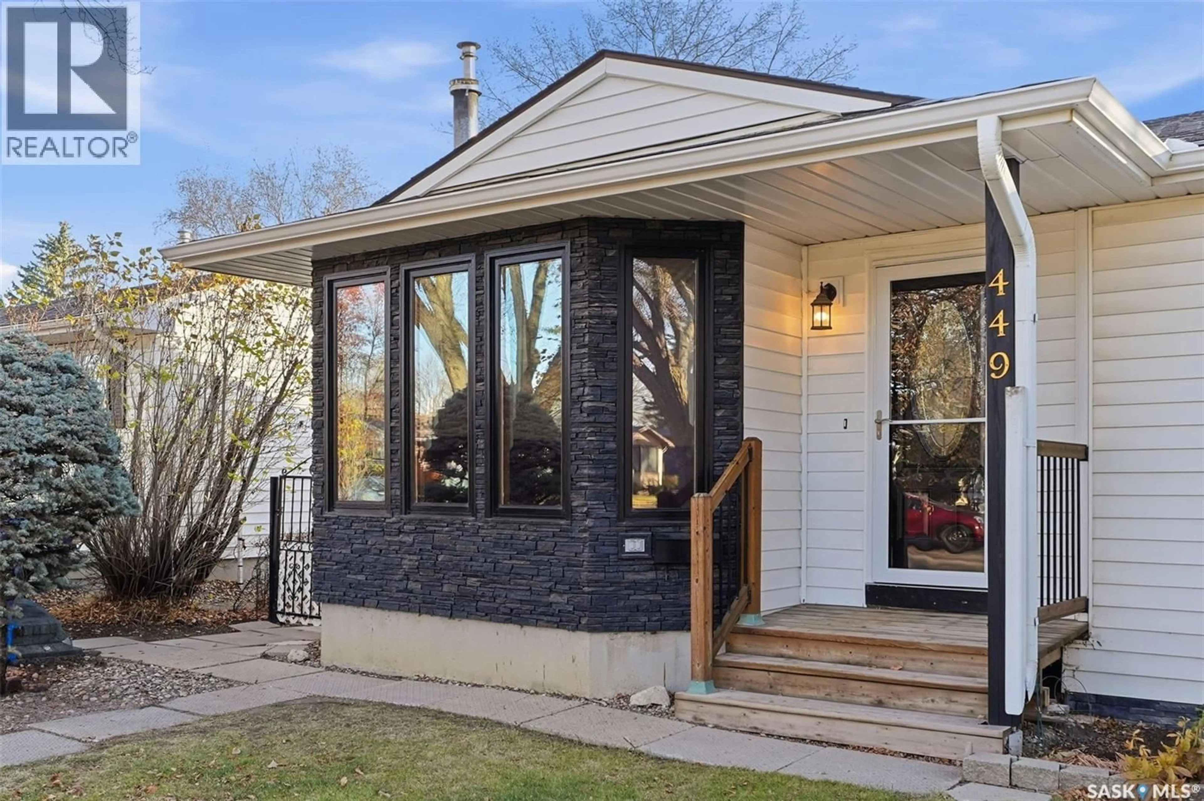 Home with brick exterior material, street for 449 SIMON FRASER CRESCENT, Saskatoon Saskatchewan S7H3T6