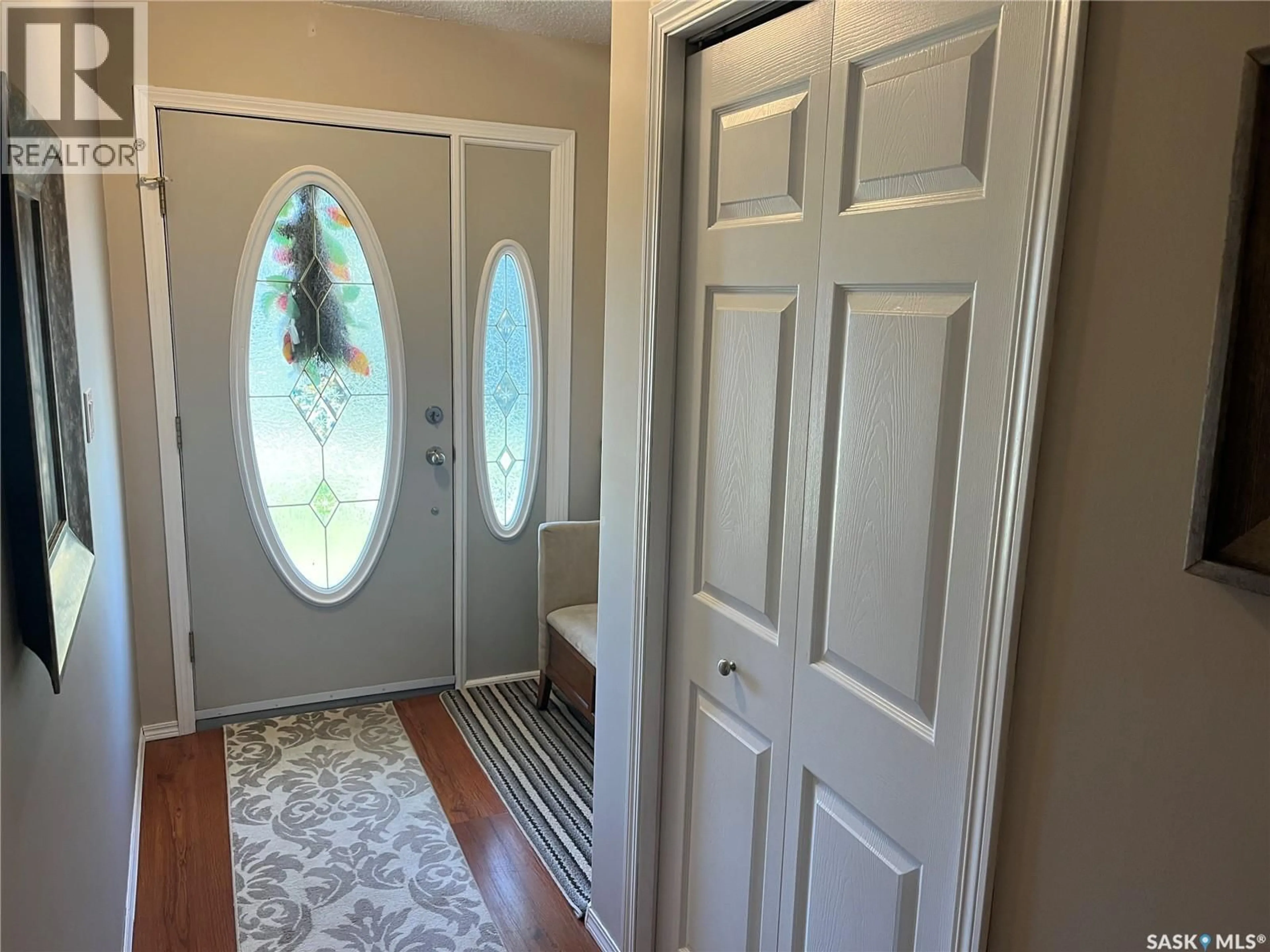 Indoor entryway for 42 7TH STREET, Wadena Saskatchewan S0A4J0