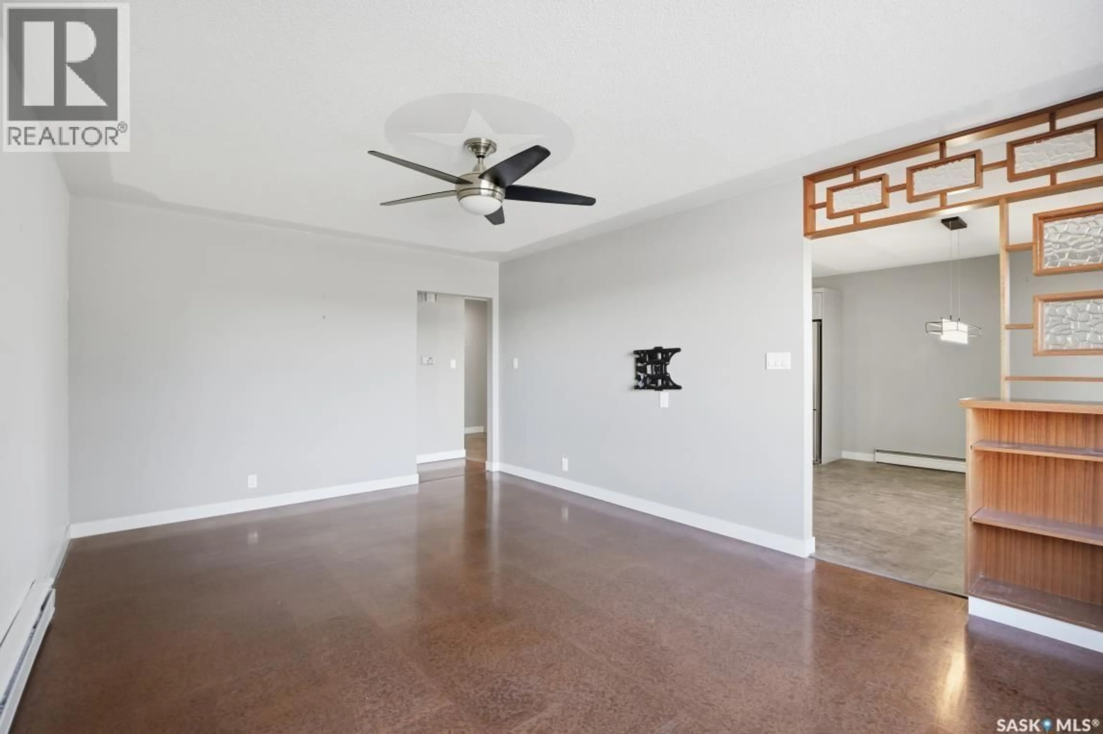 A pic of a room for 812 L AVENUE N, Saskatoon Saskatchewan S7L2R4