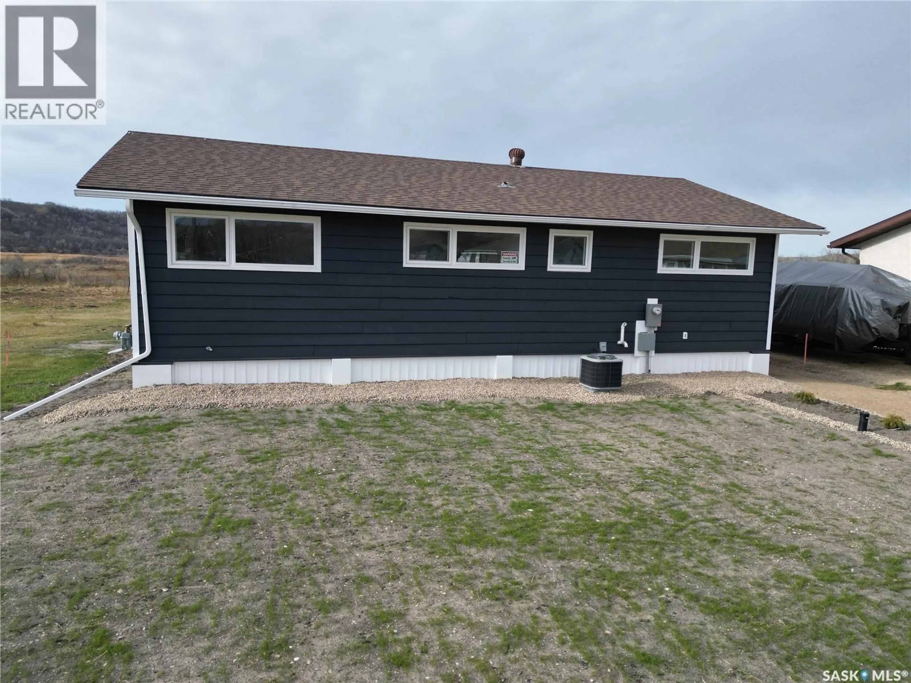 Home with vinyl exterior material, building for 17 LAROCQUE DRIVE, North Qu'Appelle Rm No. 187 Saskatchewan S0G2Y0