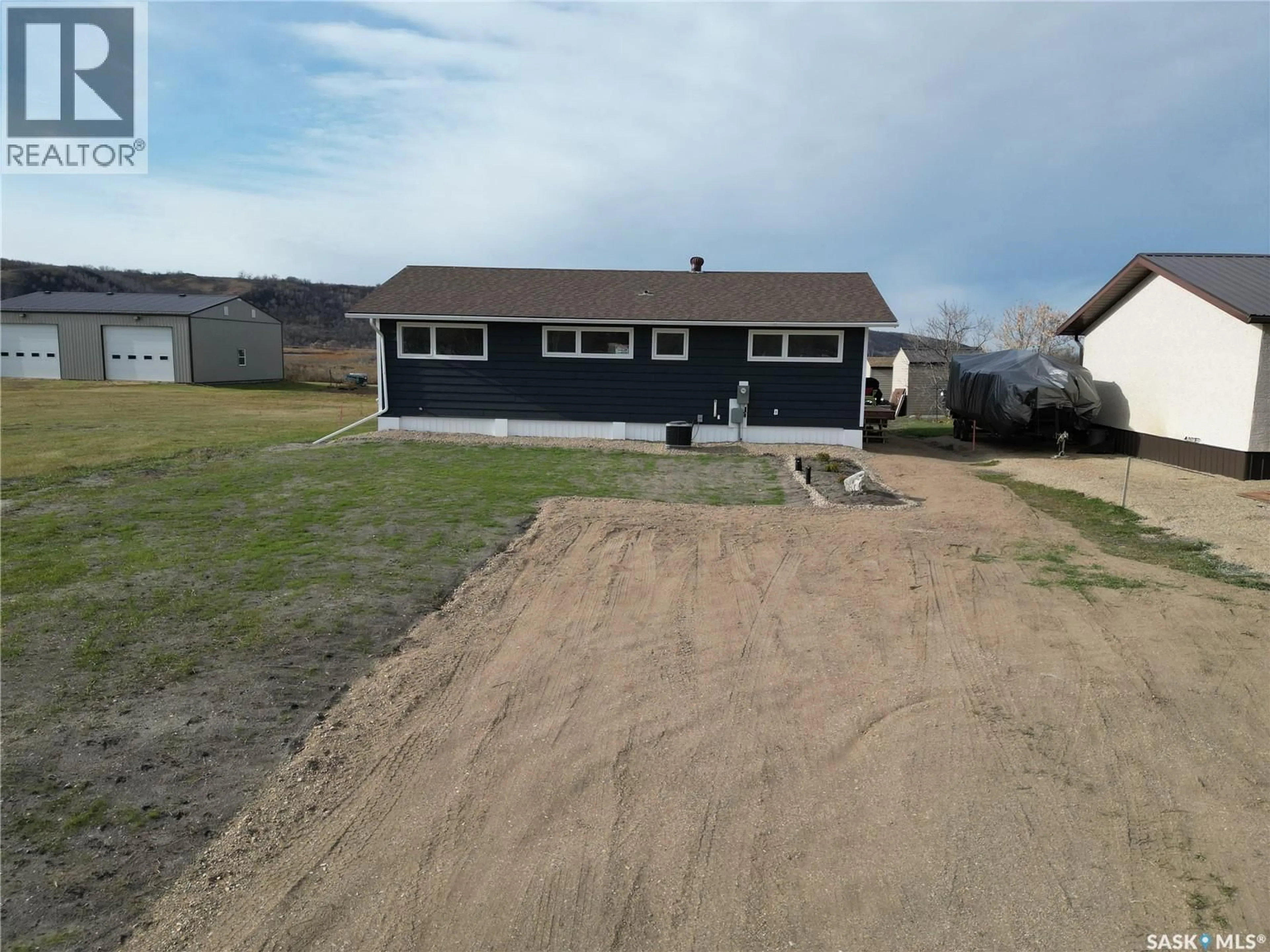 A pic from outside/outdoor area/front of a property/back of a property/a pic from drone, unknown for 17 LAROCQUE DRIVE, North Qu'Appelle Rm No. 187 Saskatchewan S0G2Y0